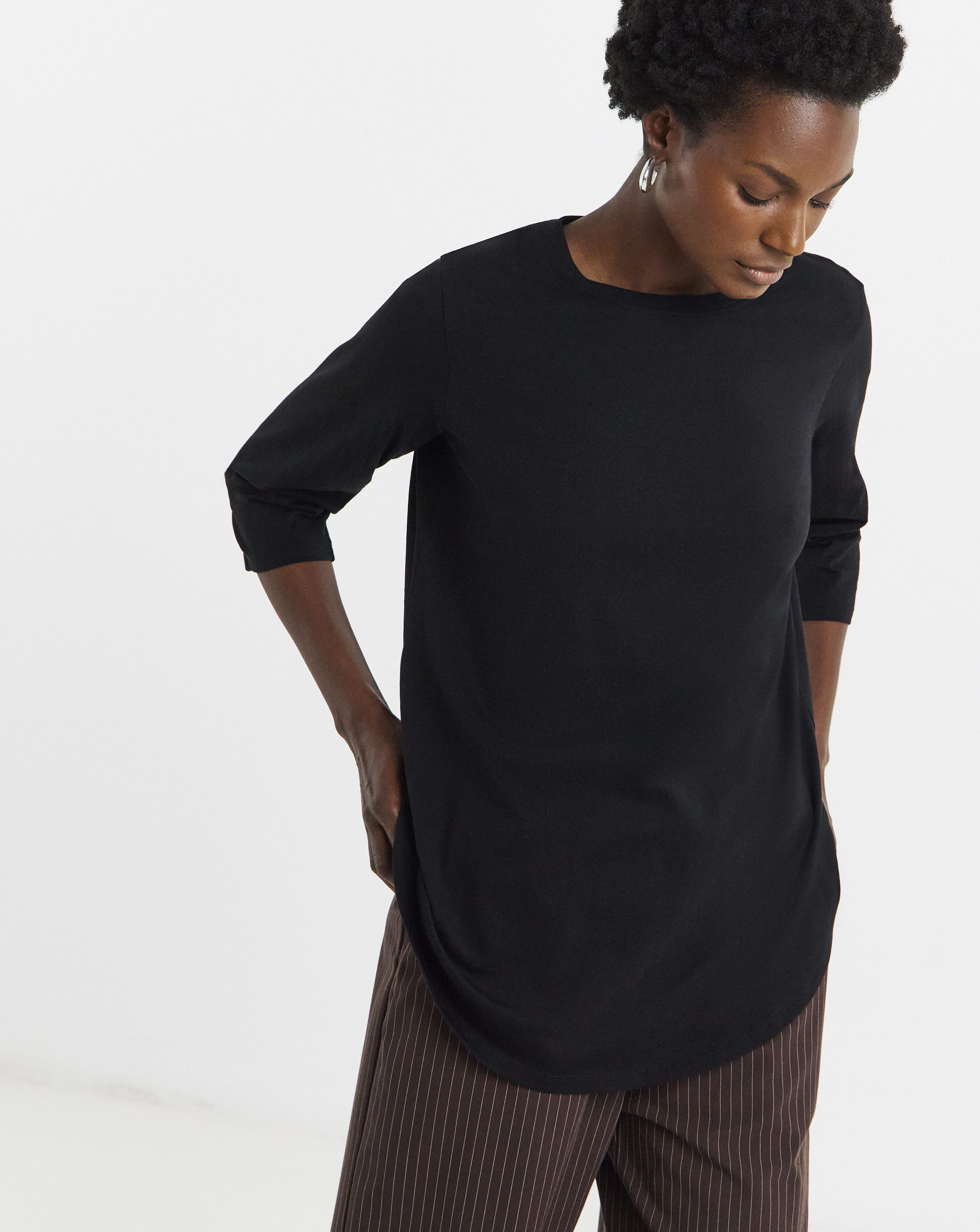 Longline Curved Hem 3/4 Sleeve Top