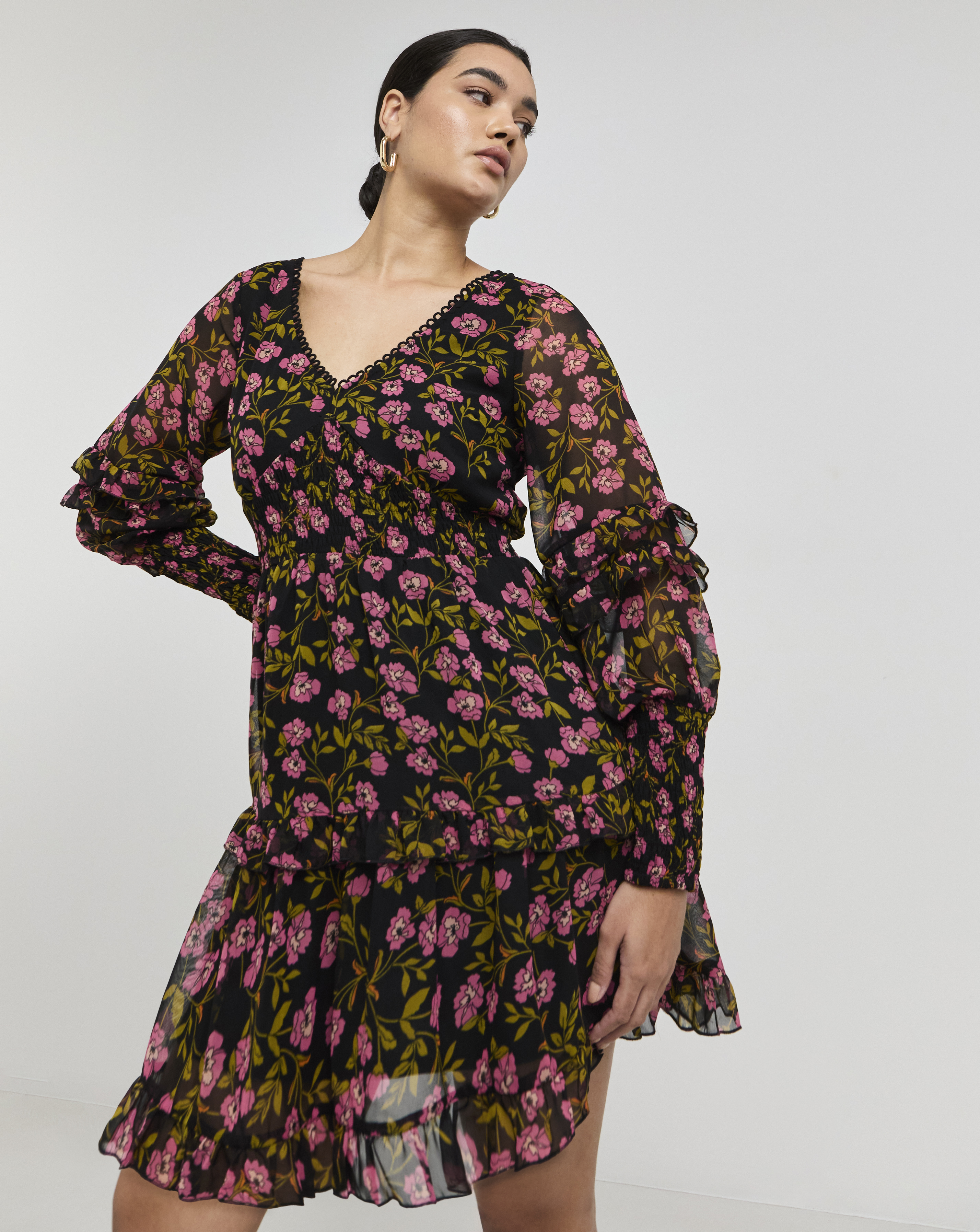Simply Be - Women's Shirred Cuff Sleeve Skater Dress - Size 10 - Black floral