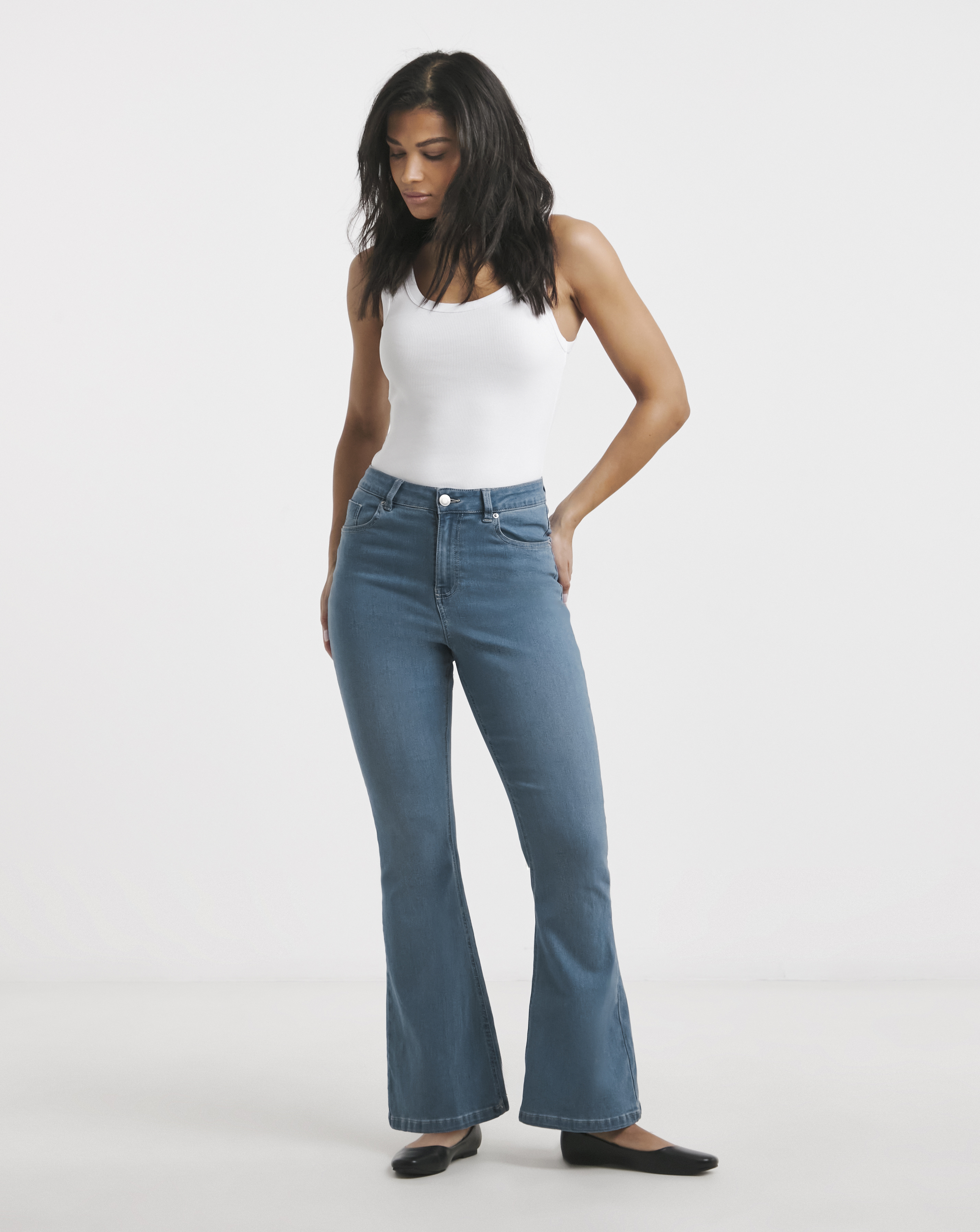 Mid Wash Flared Highwaist Super Stretch