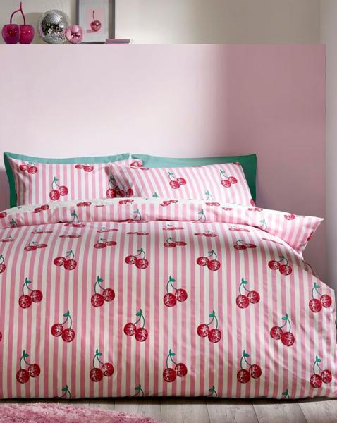Catherine Lansfield Cherries Duvet Set