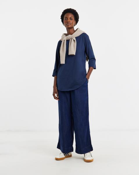 Longline Curved Hem 3/4 Sleeve Top