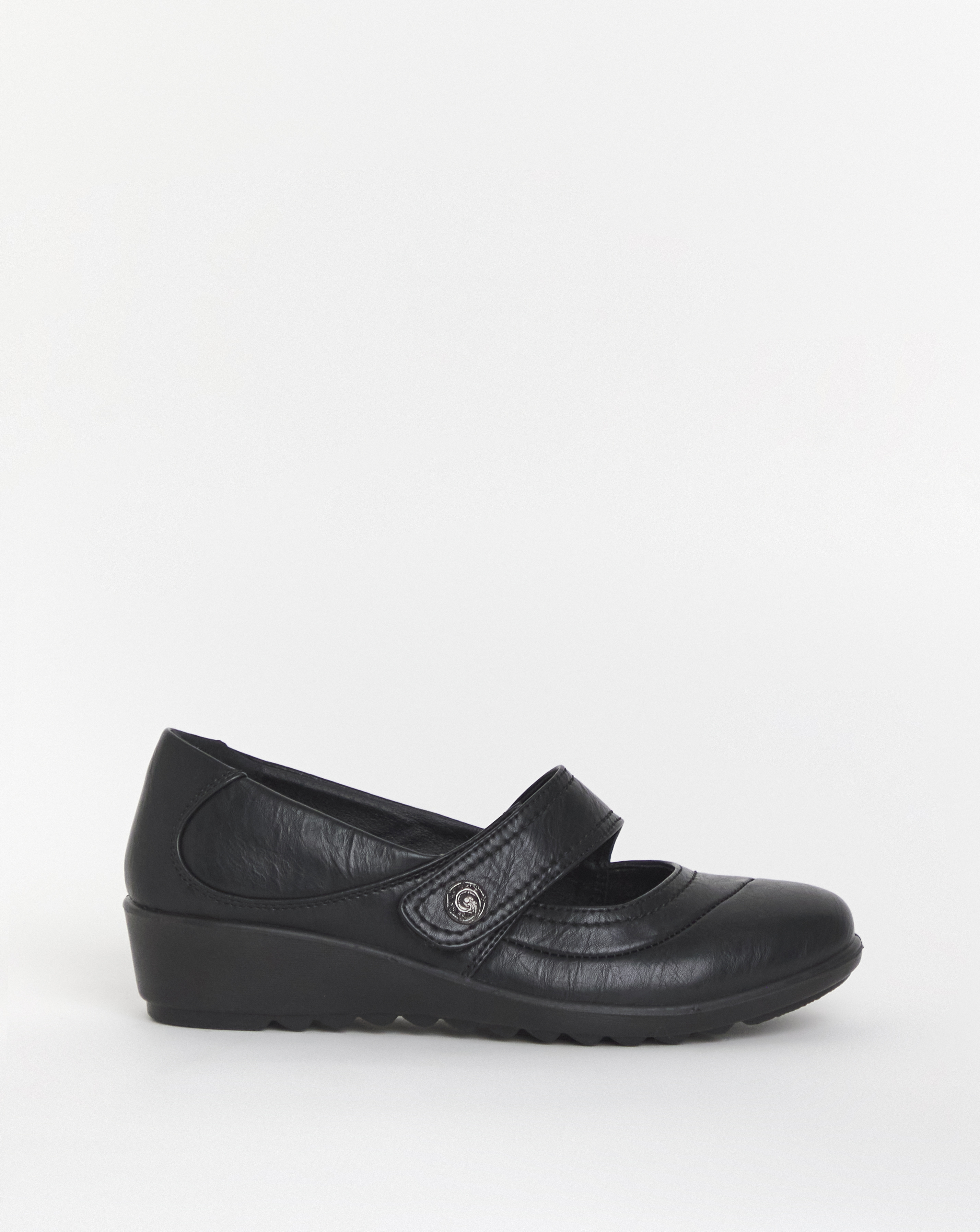Cushion Walk T&C Mary Jane Shoe EEE