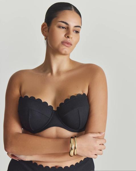 Scallop Edge Bandeau Bikini Top