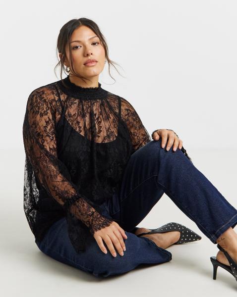 Eyelash Lace Top With Sleeve Detail