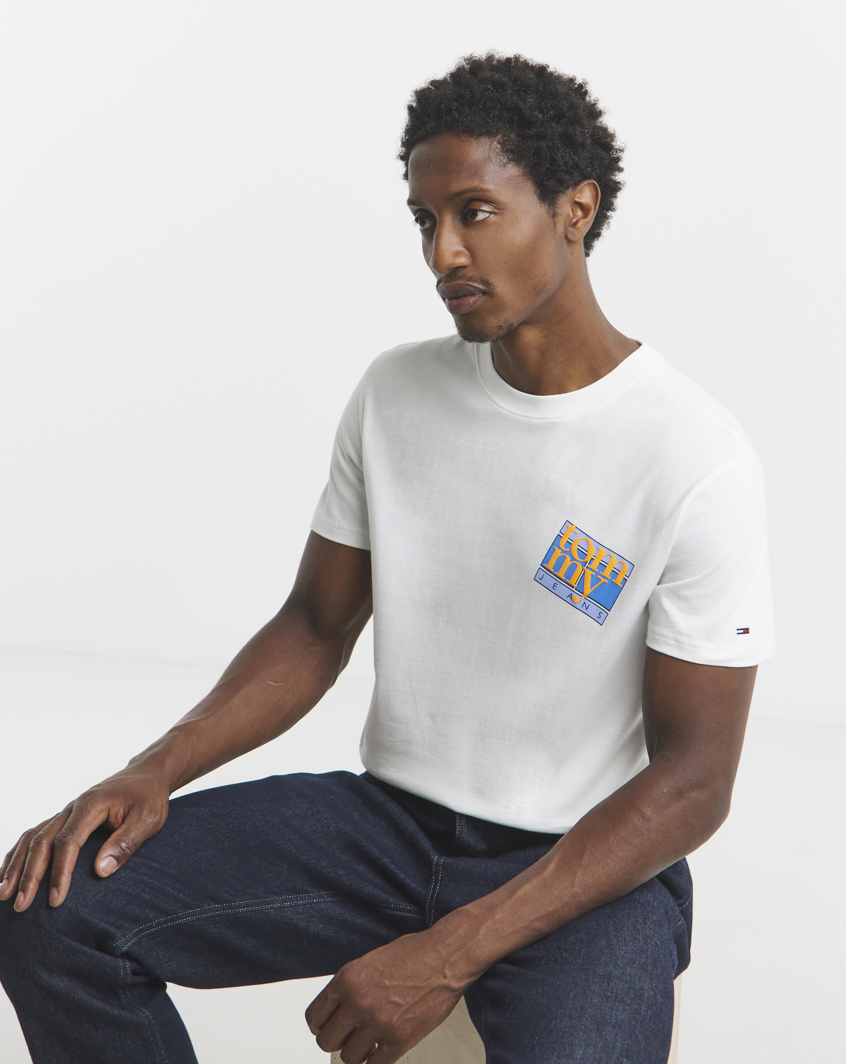 Tommy Jeans Flag Graphic T-Shirt - Ecru