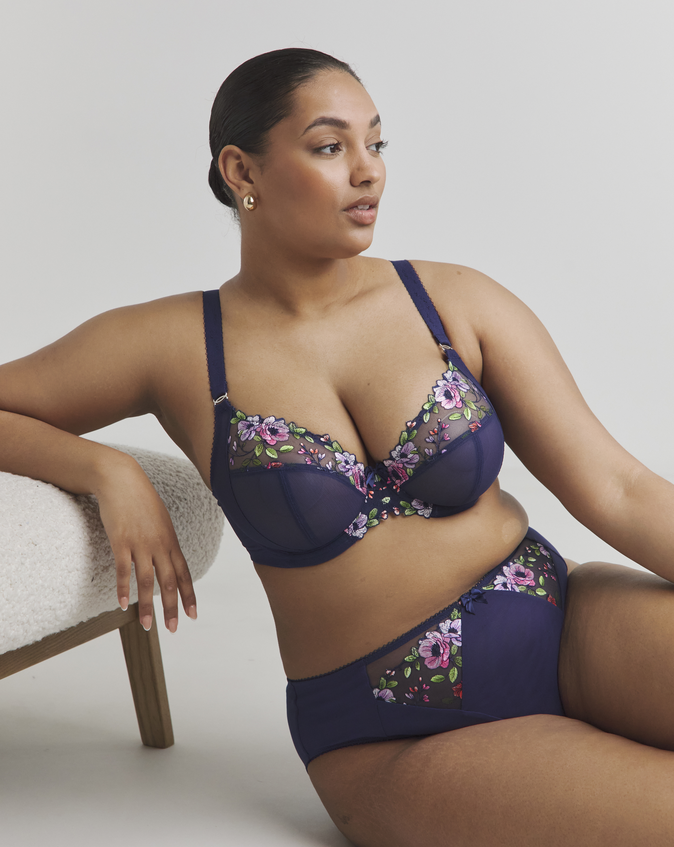 Elomi Himari Plunge Wired Bra Midnight