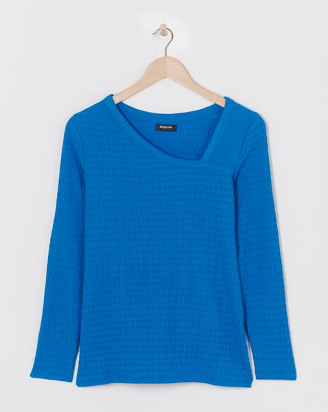 Asymmetric Textured Top