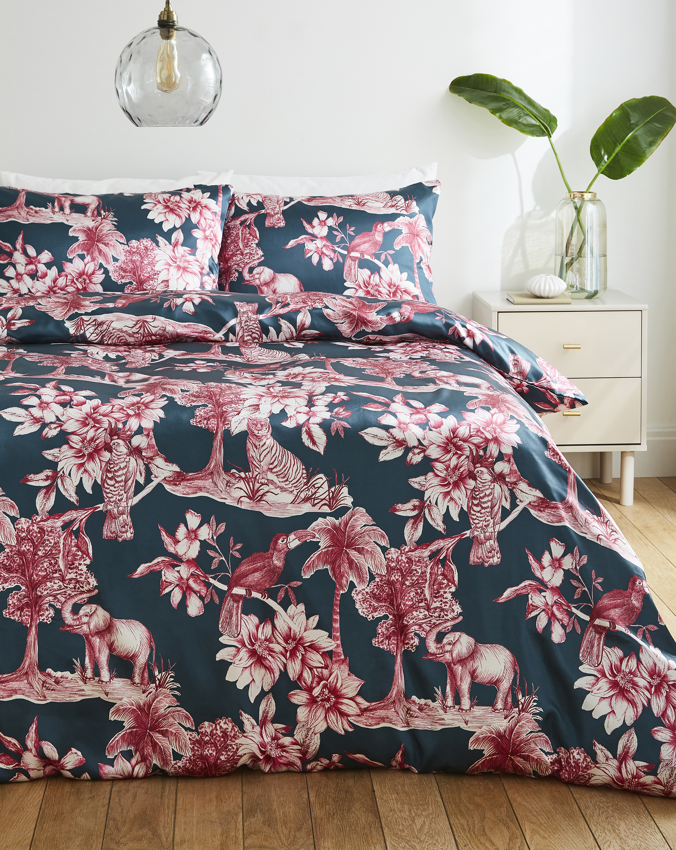 Juniper Silky Satin Jungle Duvet Set