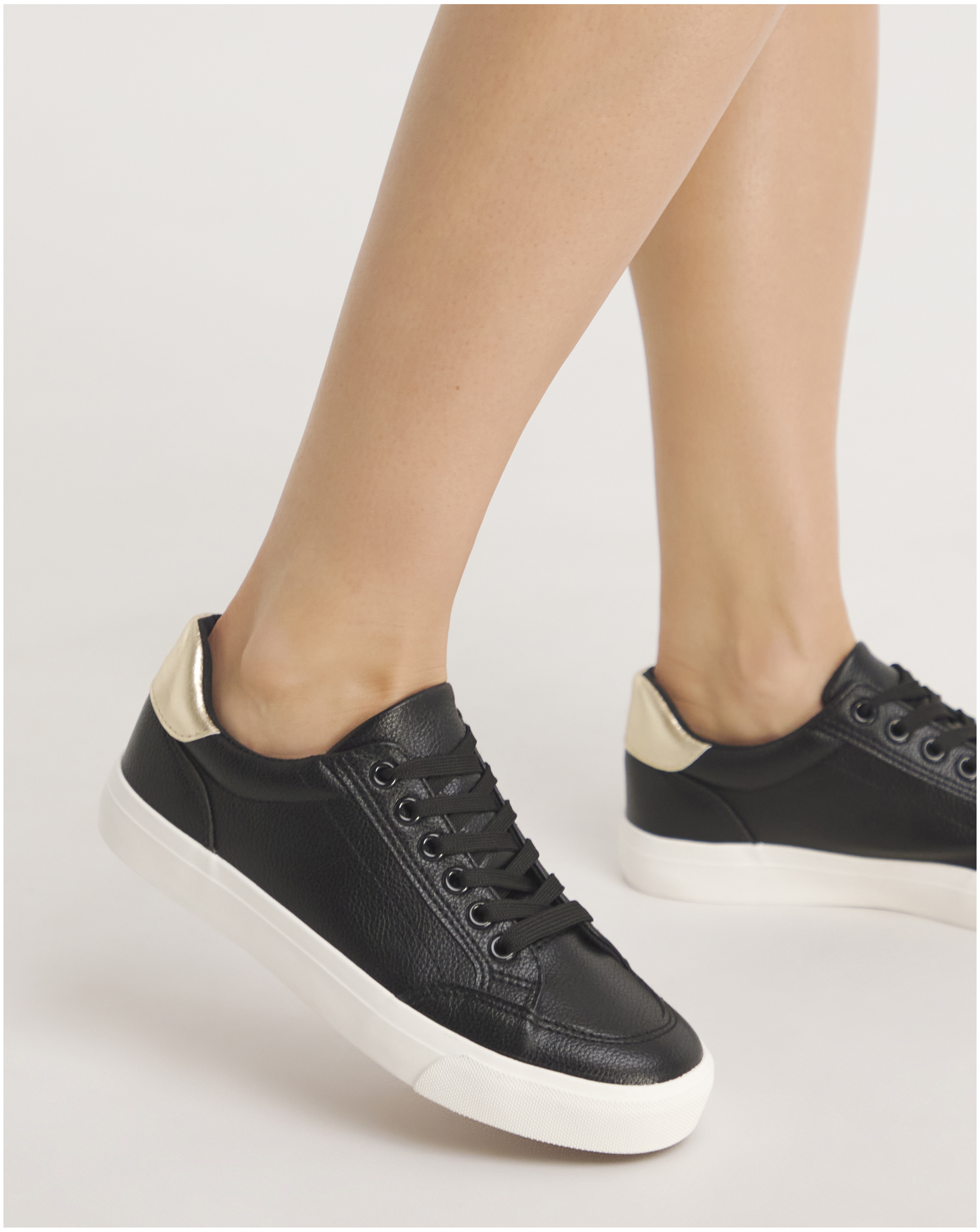 Classic Lace Up Trainer Wide