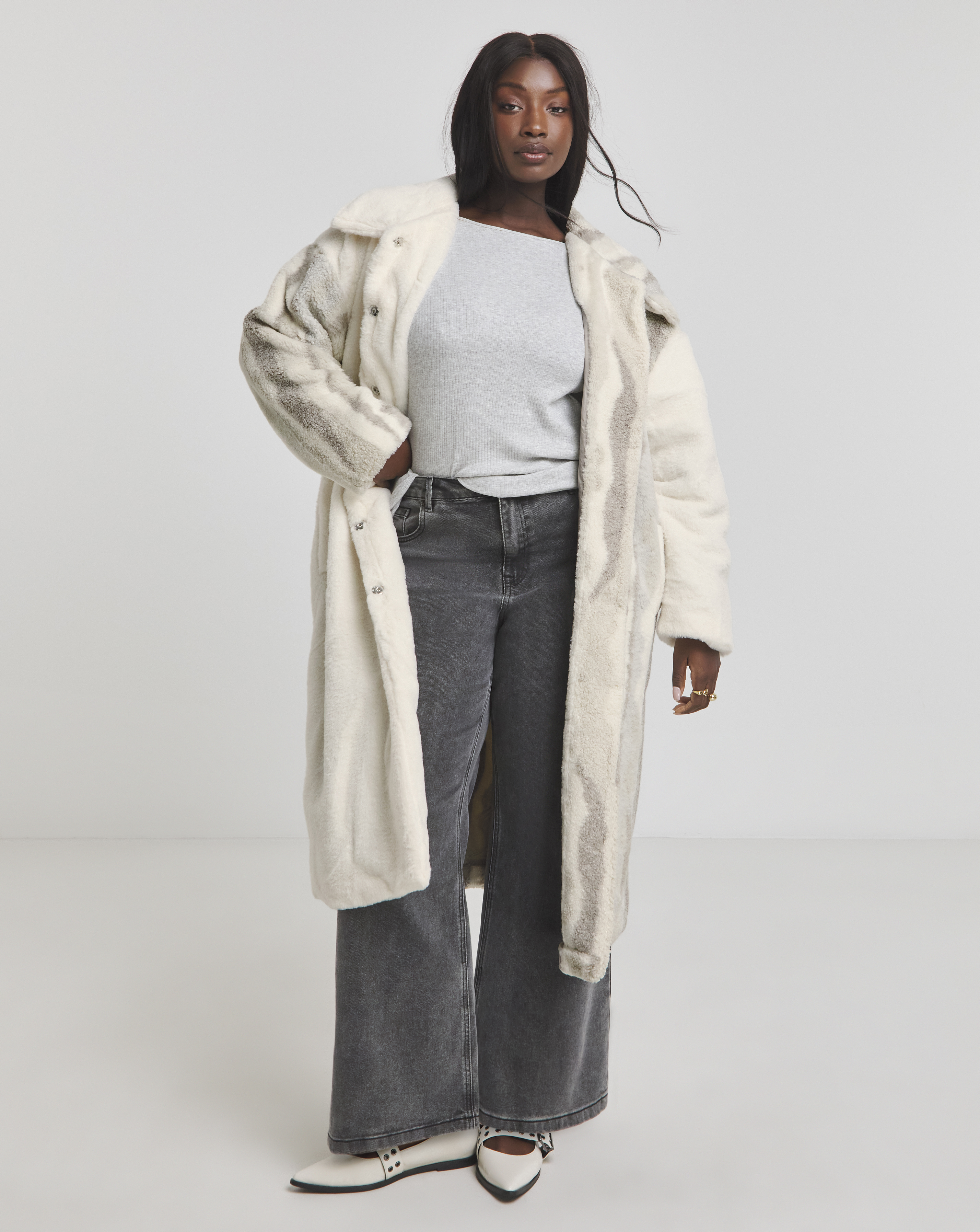 Native Youth Women's Cream Sherpa And Faux Fur Coat 6XL