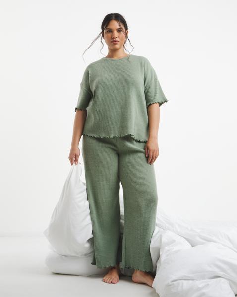 Brushed Waffle Lounge Set