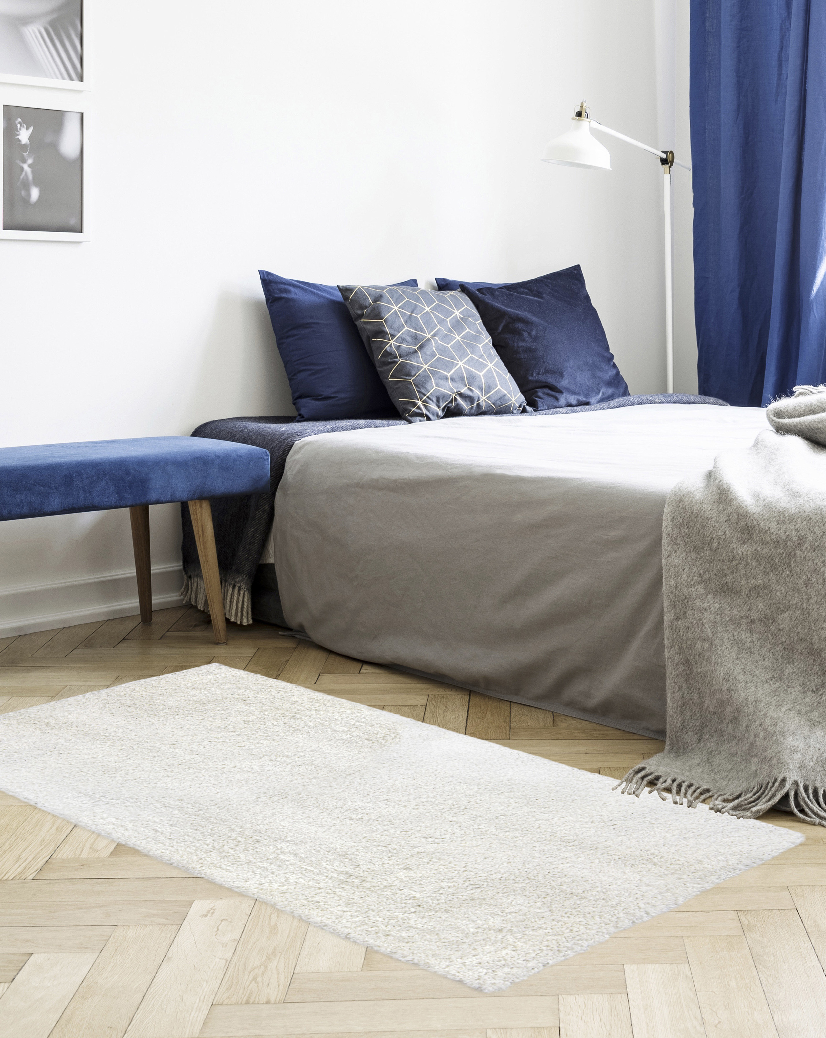 Homemaker Ivory Snug Plain Shaggy Cosy Rug - 80X150