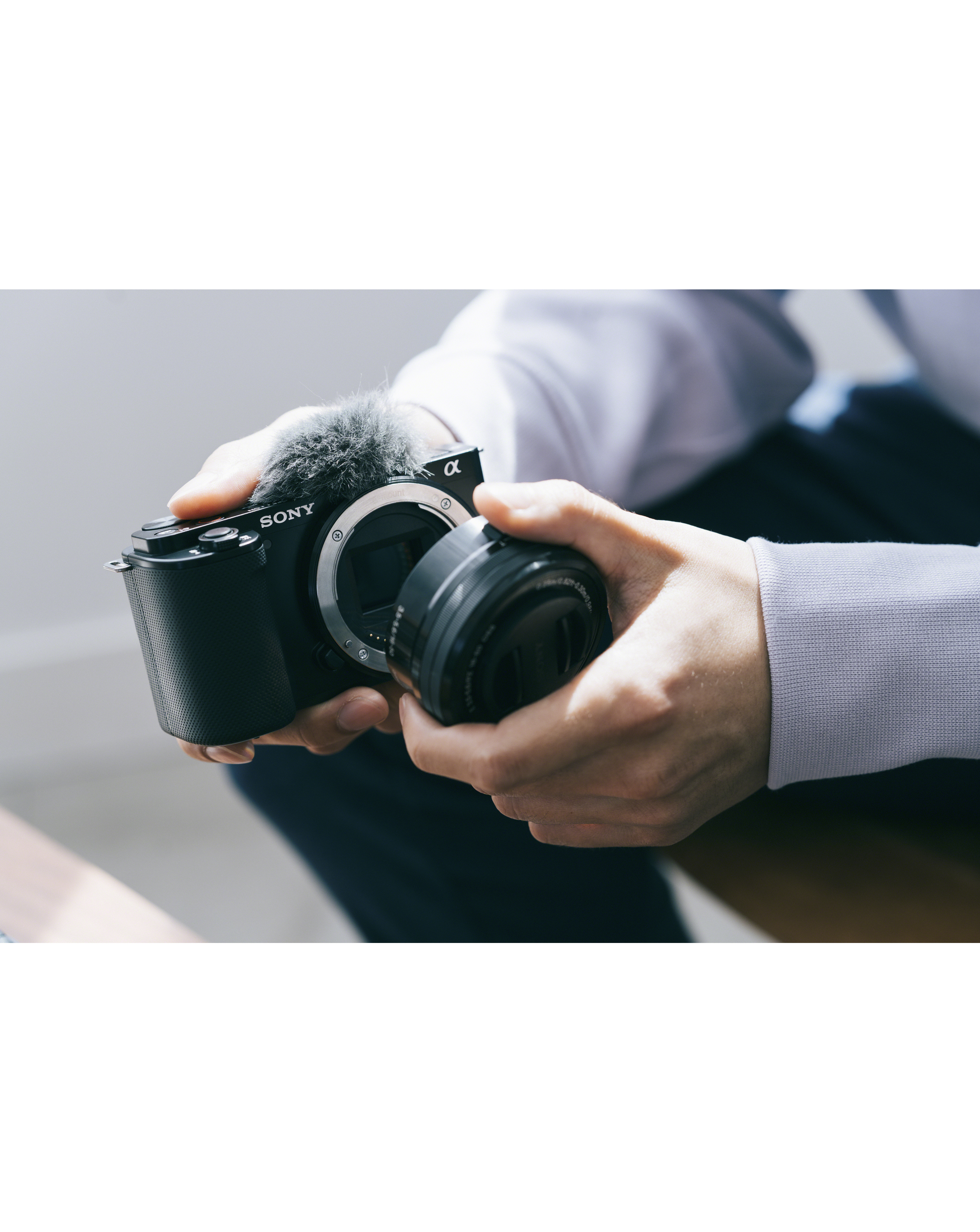 View 4 of Sony Alpha ZV-E10 changeable-Lens Camera