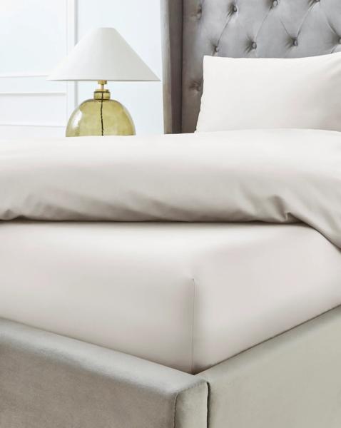 Hotel 300TC 30cm Fitted Sheet - Ivory
