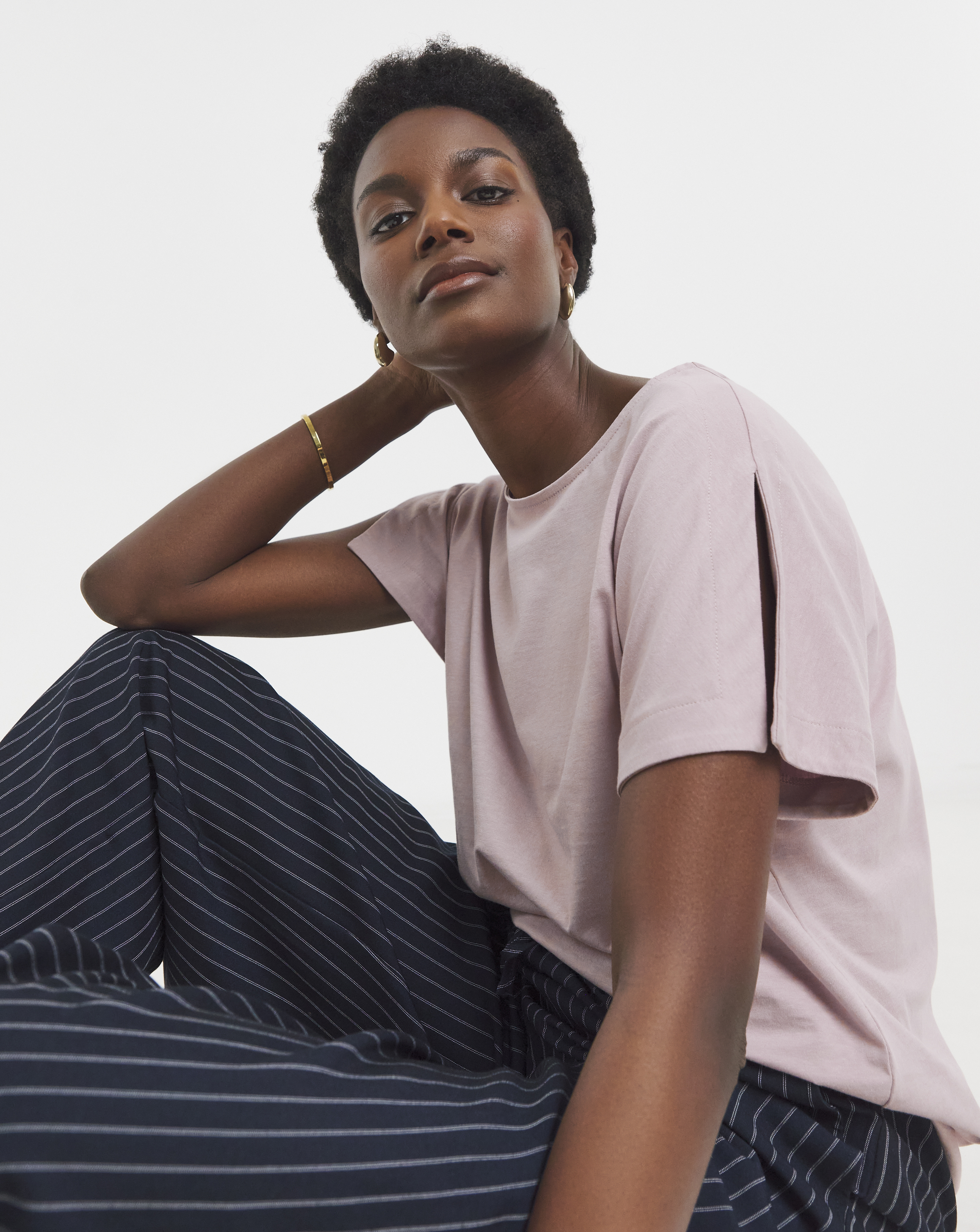 Crew Neck Split Sleeve T-shirt