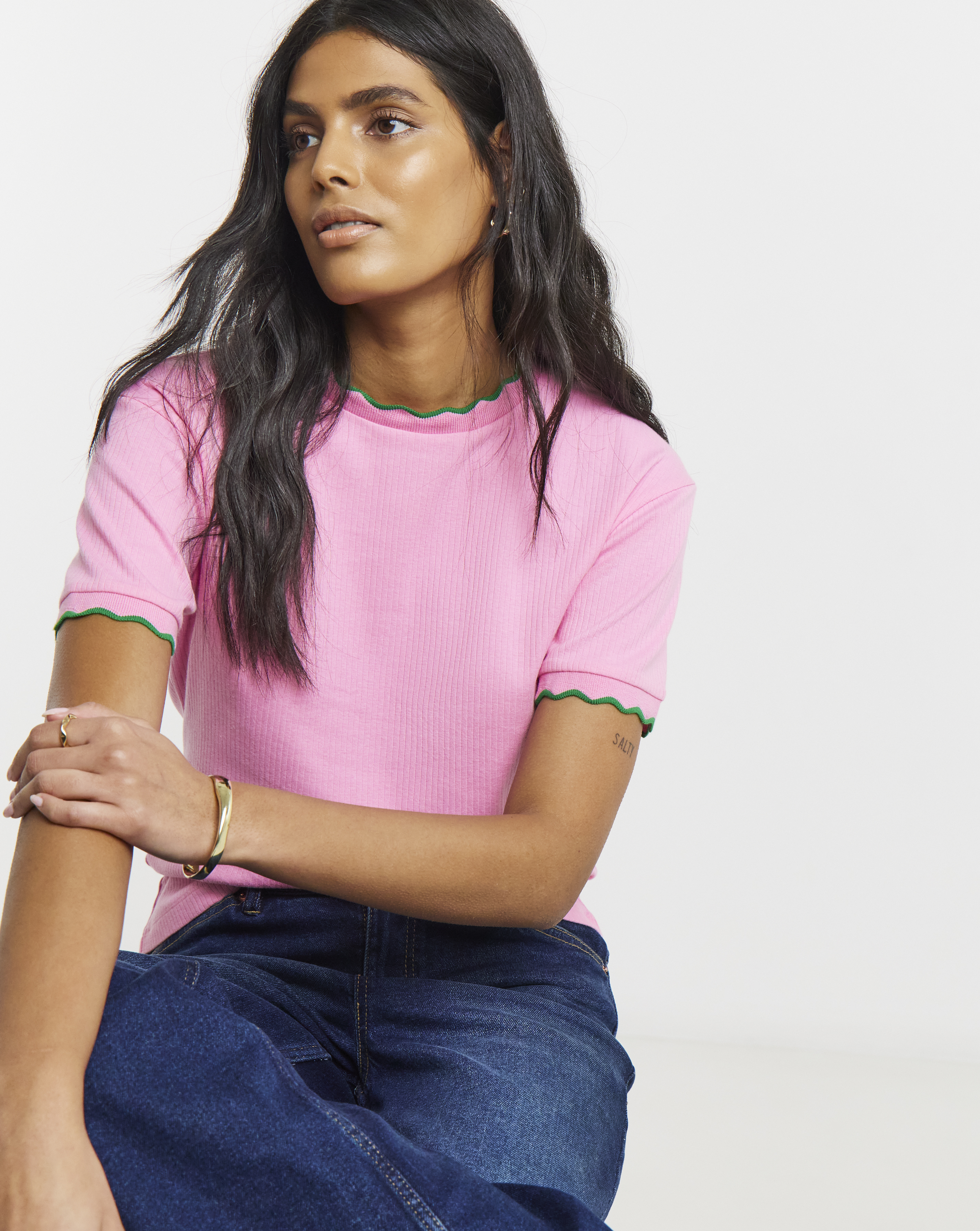 Ribbed Scallop T-Shirt