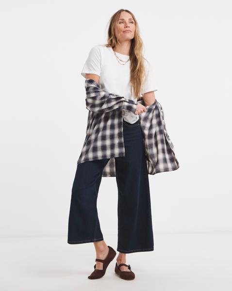 24/7 Wide Crop Jean