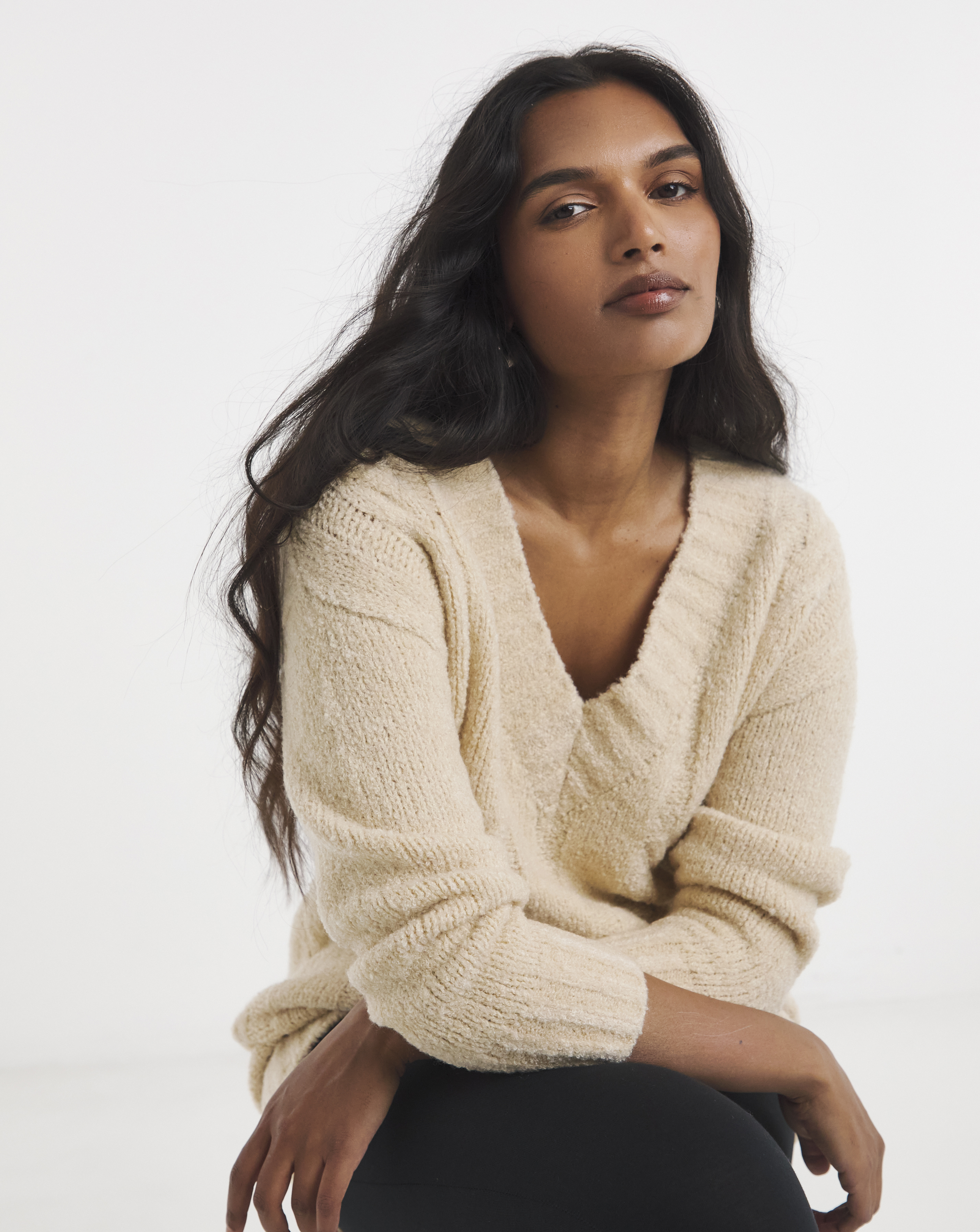 V-Neck Cable Boucle Tunic