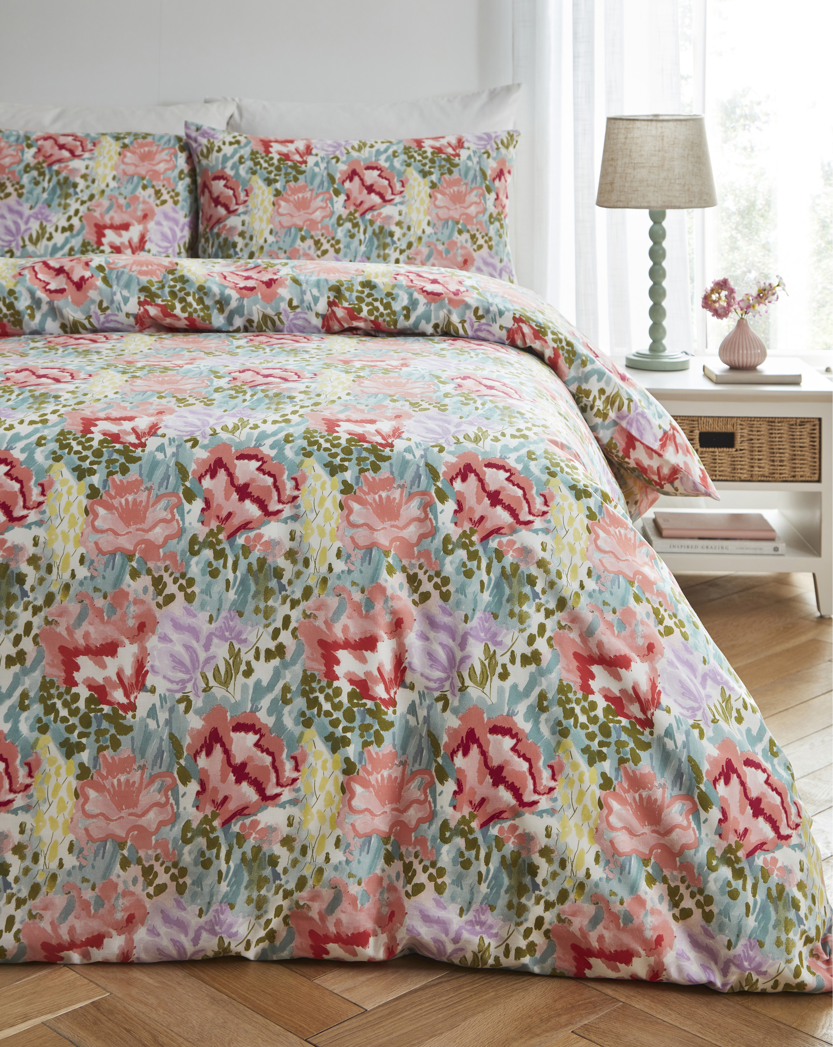 Julipa Elsie Floral Duvet Set