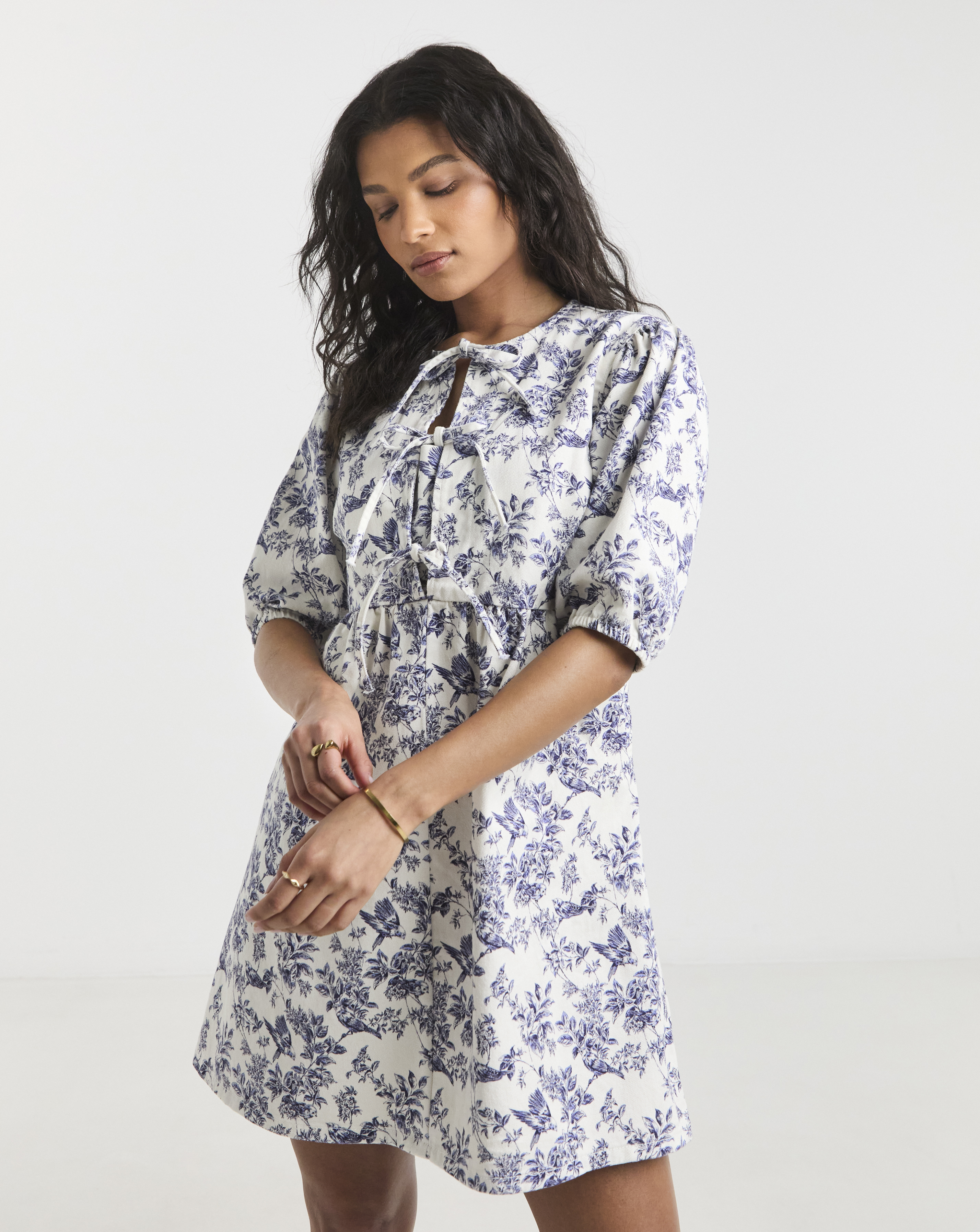 Simply Be - Women's Blue Mix Floral Tie Front Dress - Size 18 - Ecru - 100% Cotton