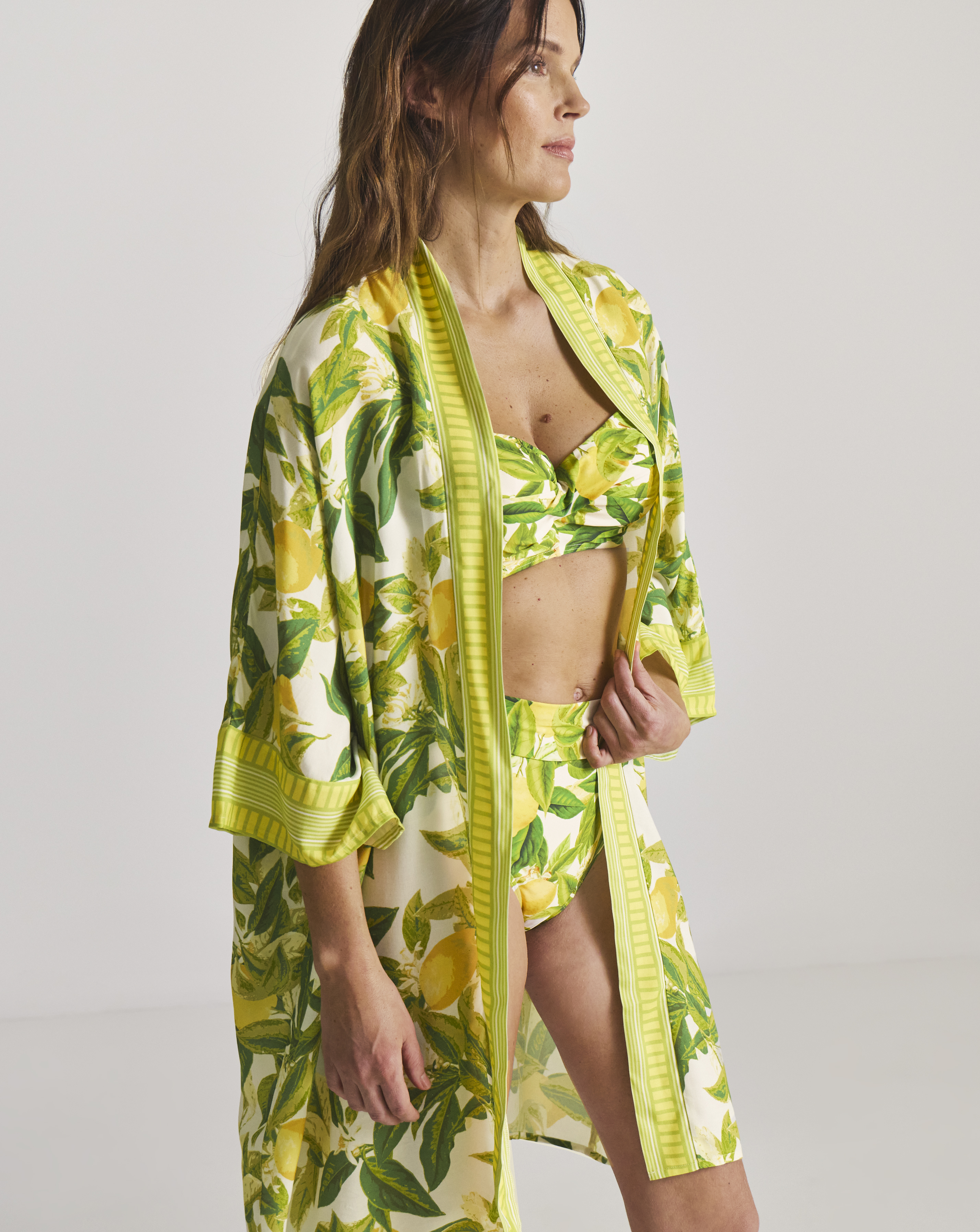 Border Print Open Maxi Kaftan