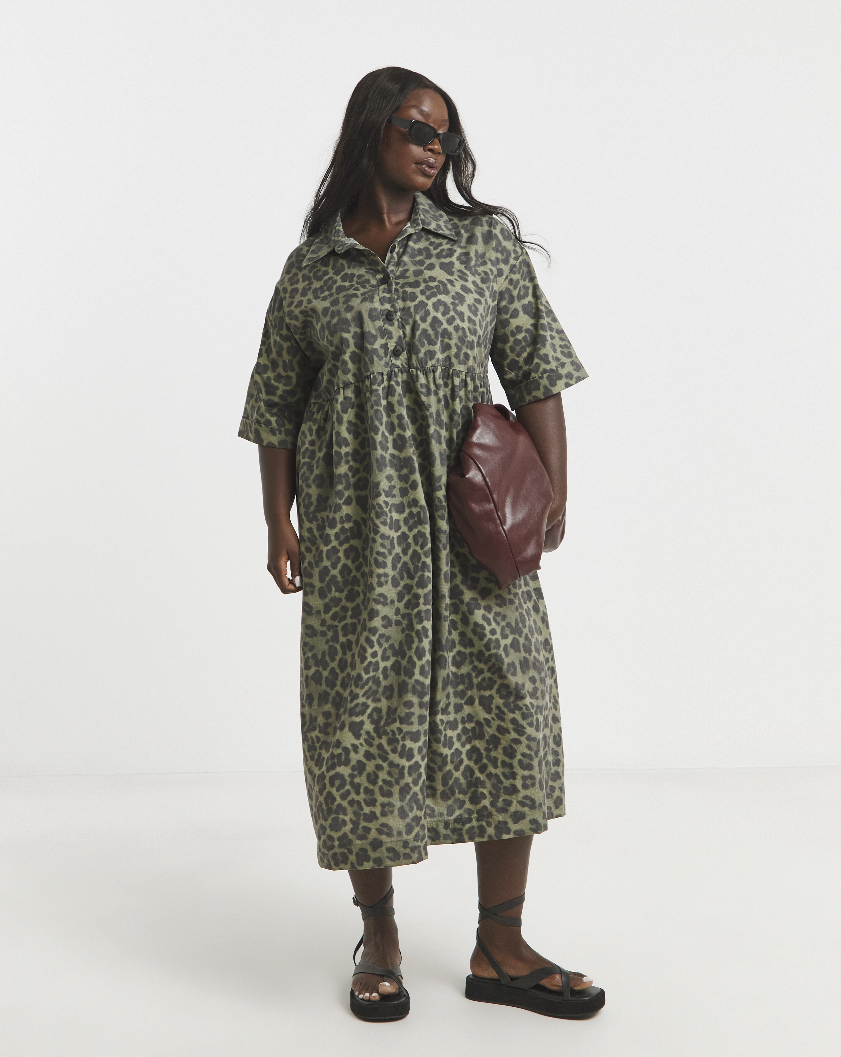 Simply Be - Women's Printed Shirt Dress With Pockets - Size 26 - Green leopard - 80% Polyester 20% Cotton