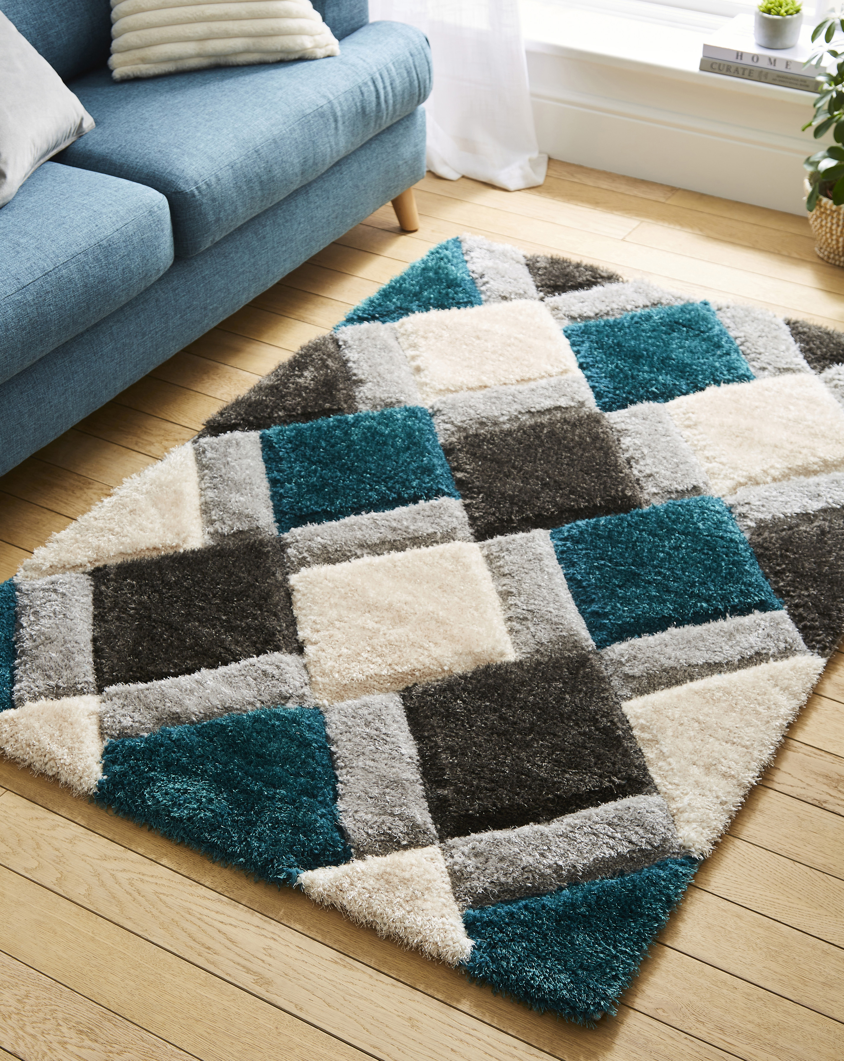 Origins Emerald Geo Shaggy Cosy Rug - 60X110