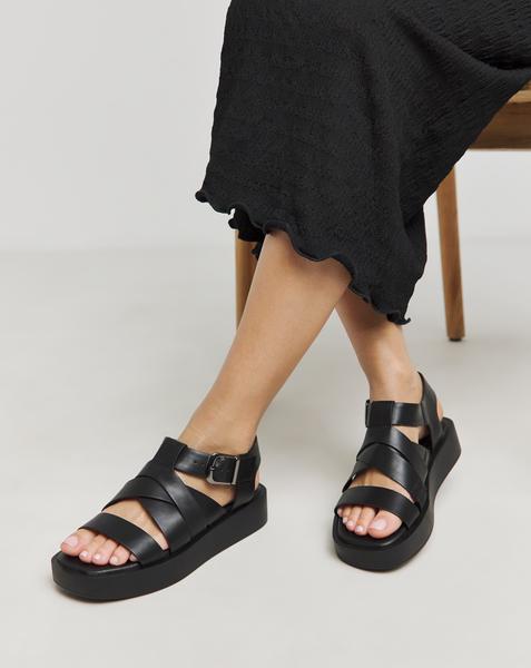 Chunky Buckle Fisherman Sandal Wide