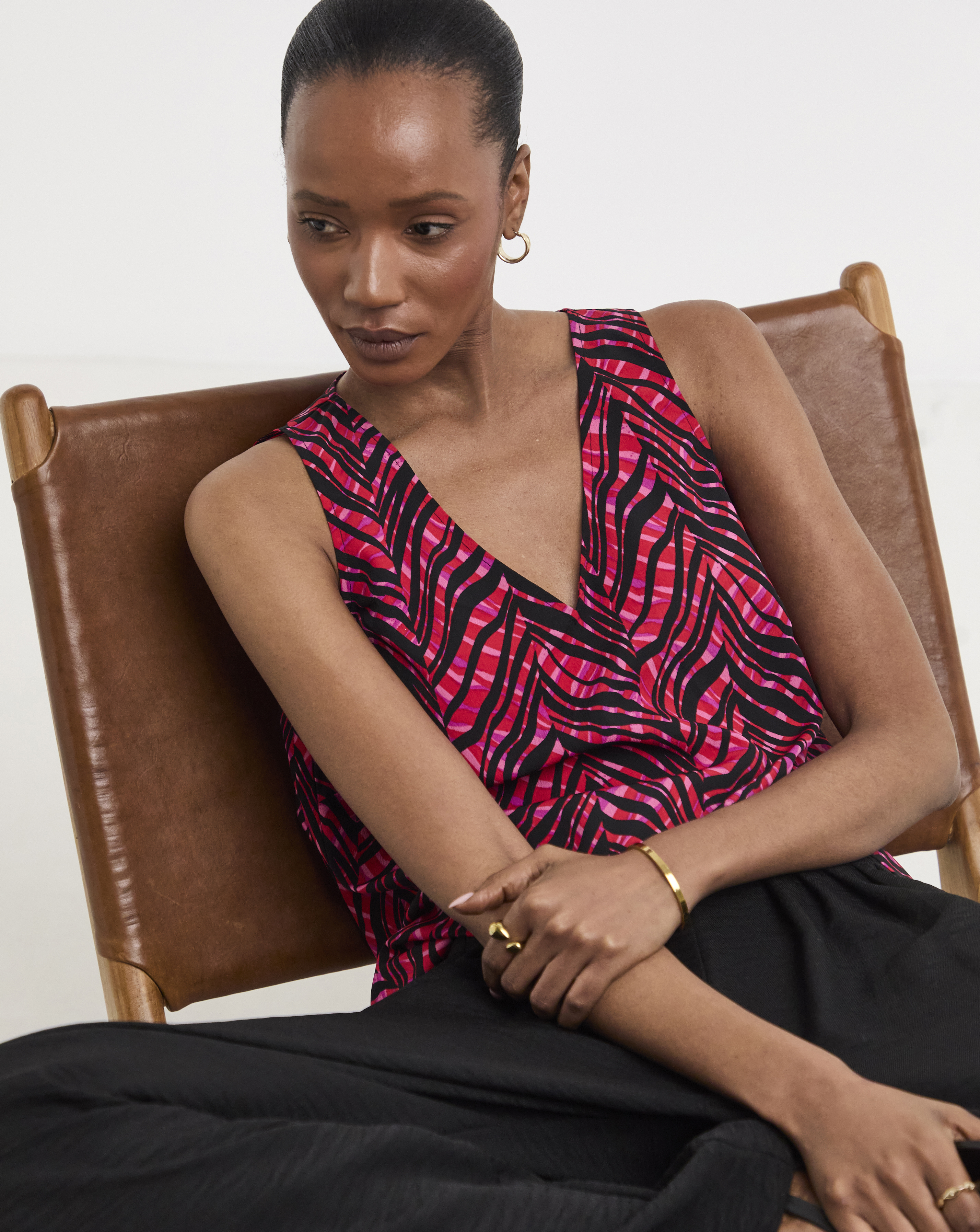 Printed V Neck Vest