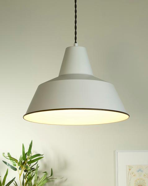 Cream Metal Diner Pendant