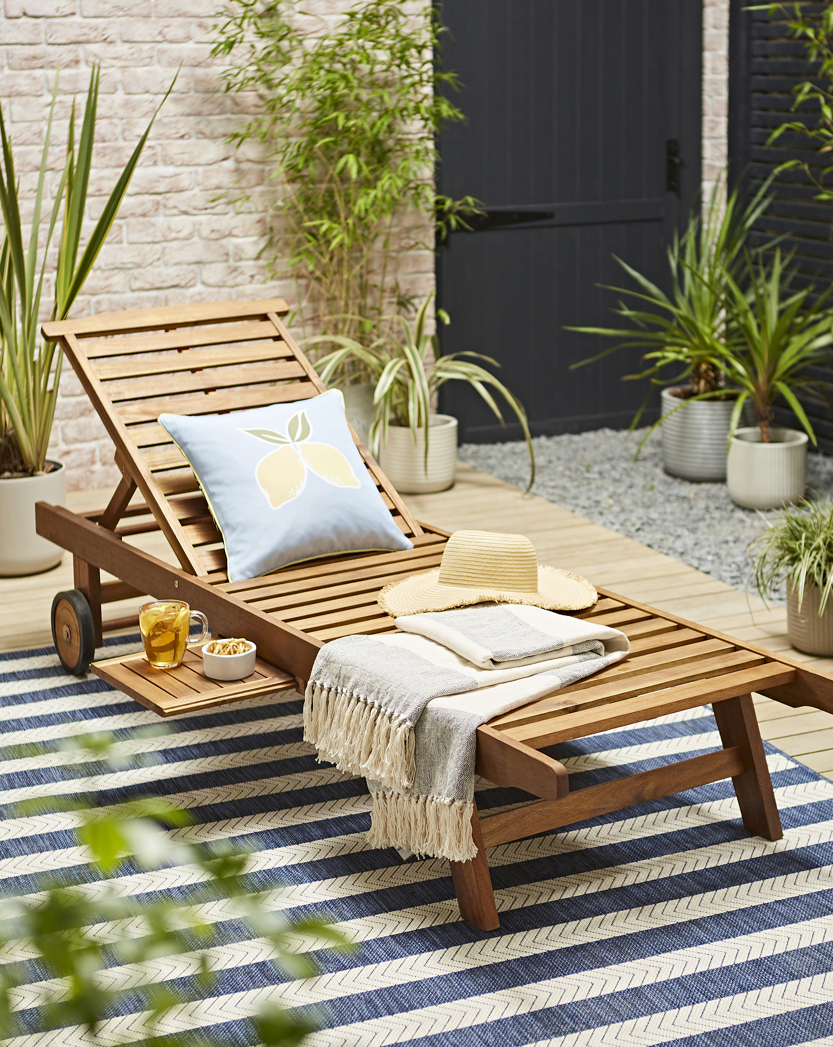 Charles Bentley Acacia Sun Lounger