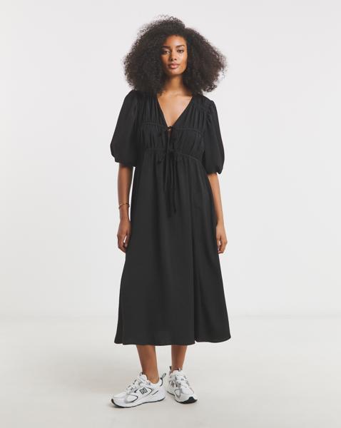 Black Tie Front Midi Dress With Pockets
