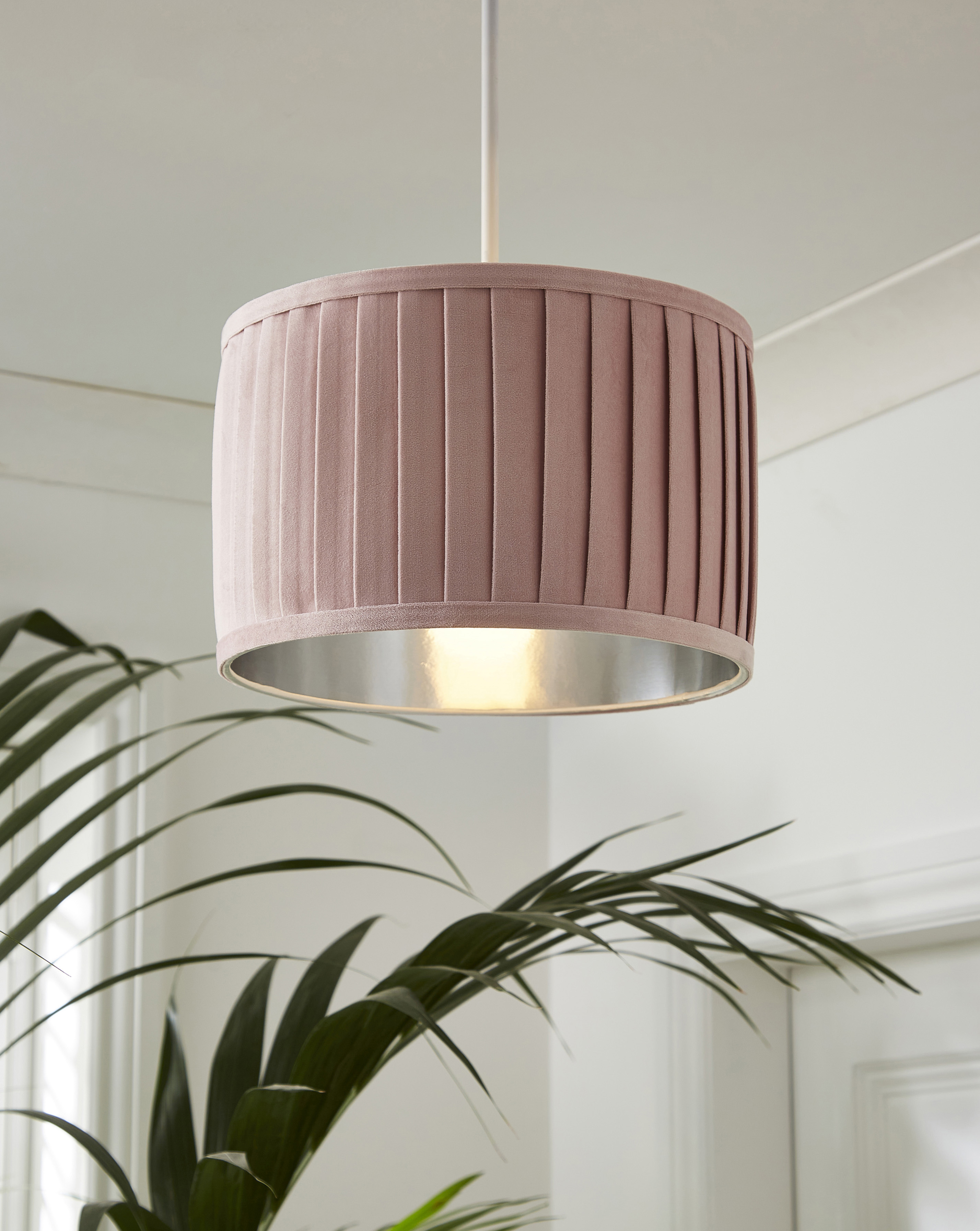 Pleated Velvet Blush Shade 30cm