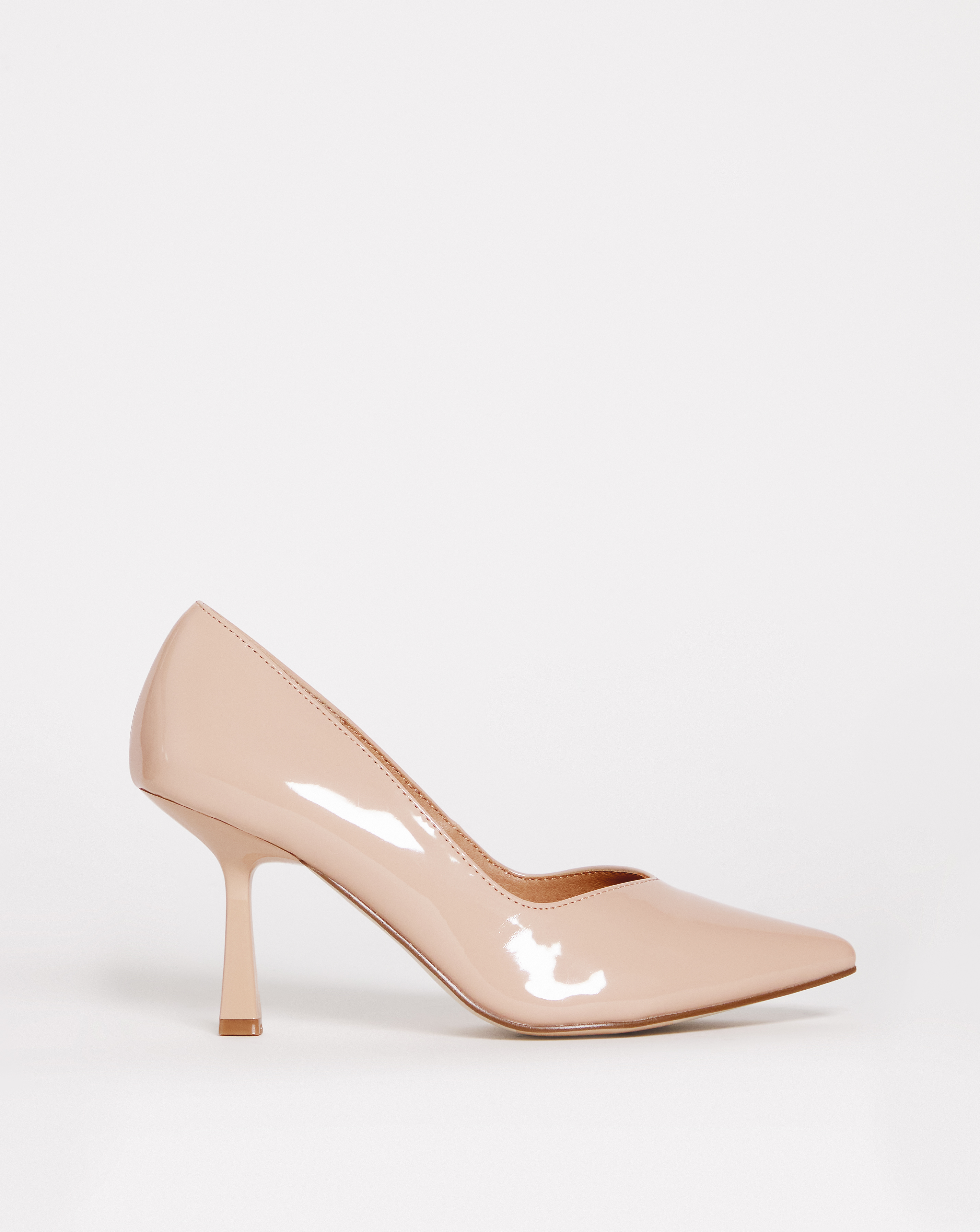 Sweetheart Cut Heeled Shoes Ex Wide - Peach - Size 6 - Women's