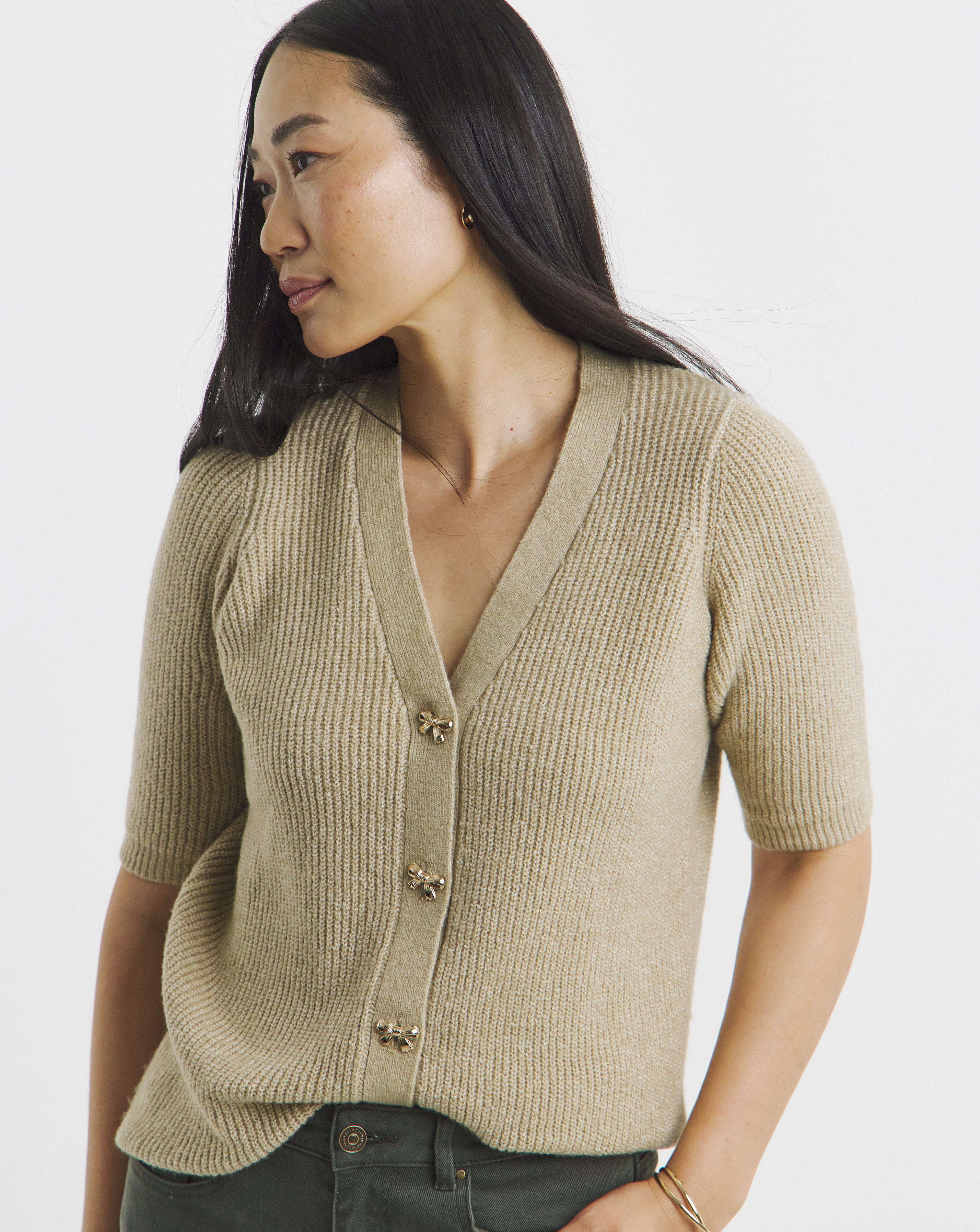 BOW BUTTON CARDIGAN