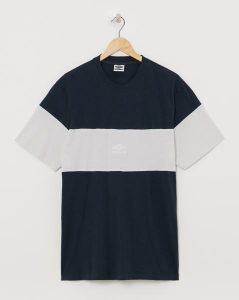 Umbro Sports Style Walkout T-Shirt