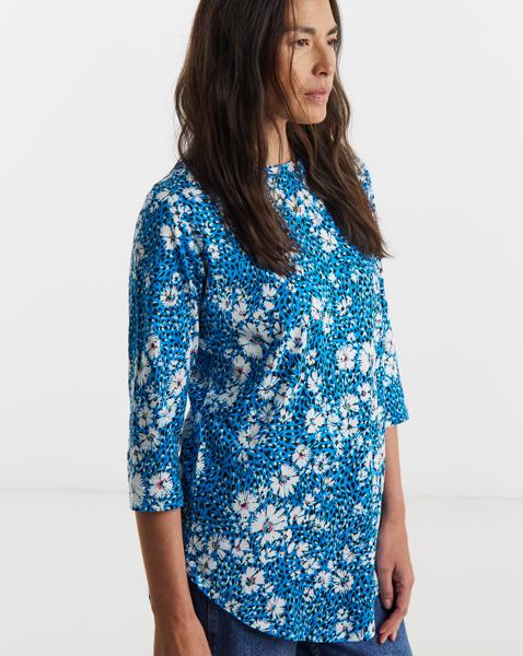 Longline Curved Hem 3/4 Sleeve Top