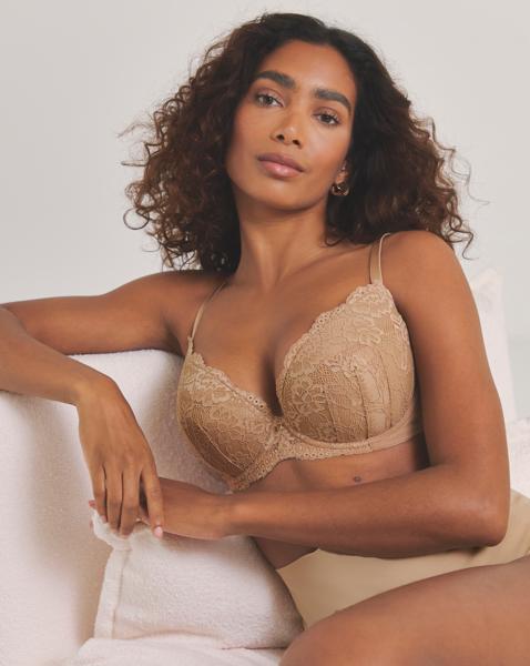Ann Summers Sexy Lace Plunge Bra Nude1