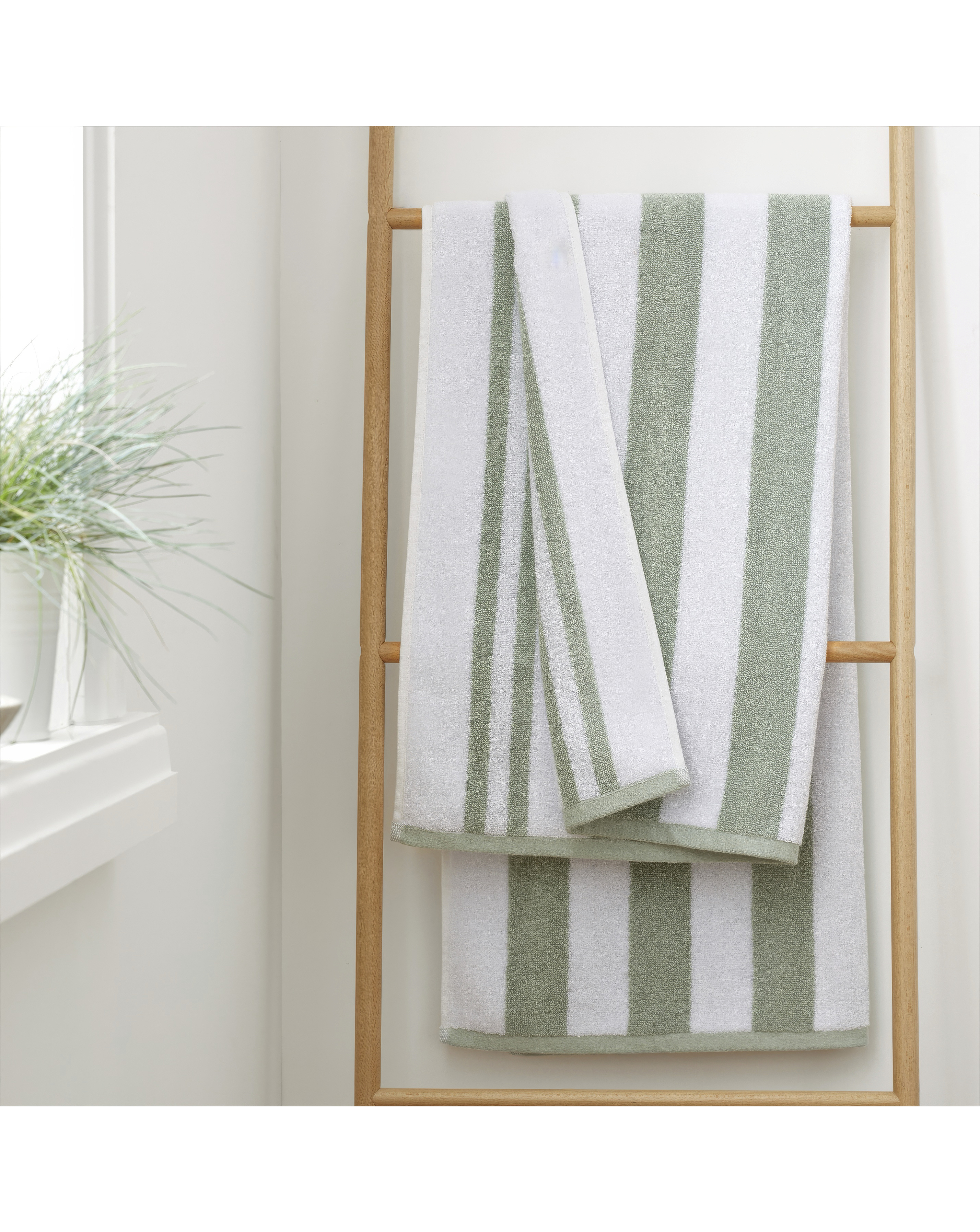 Bianca Reversible Stripe Jacquard Towels