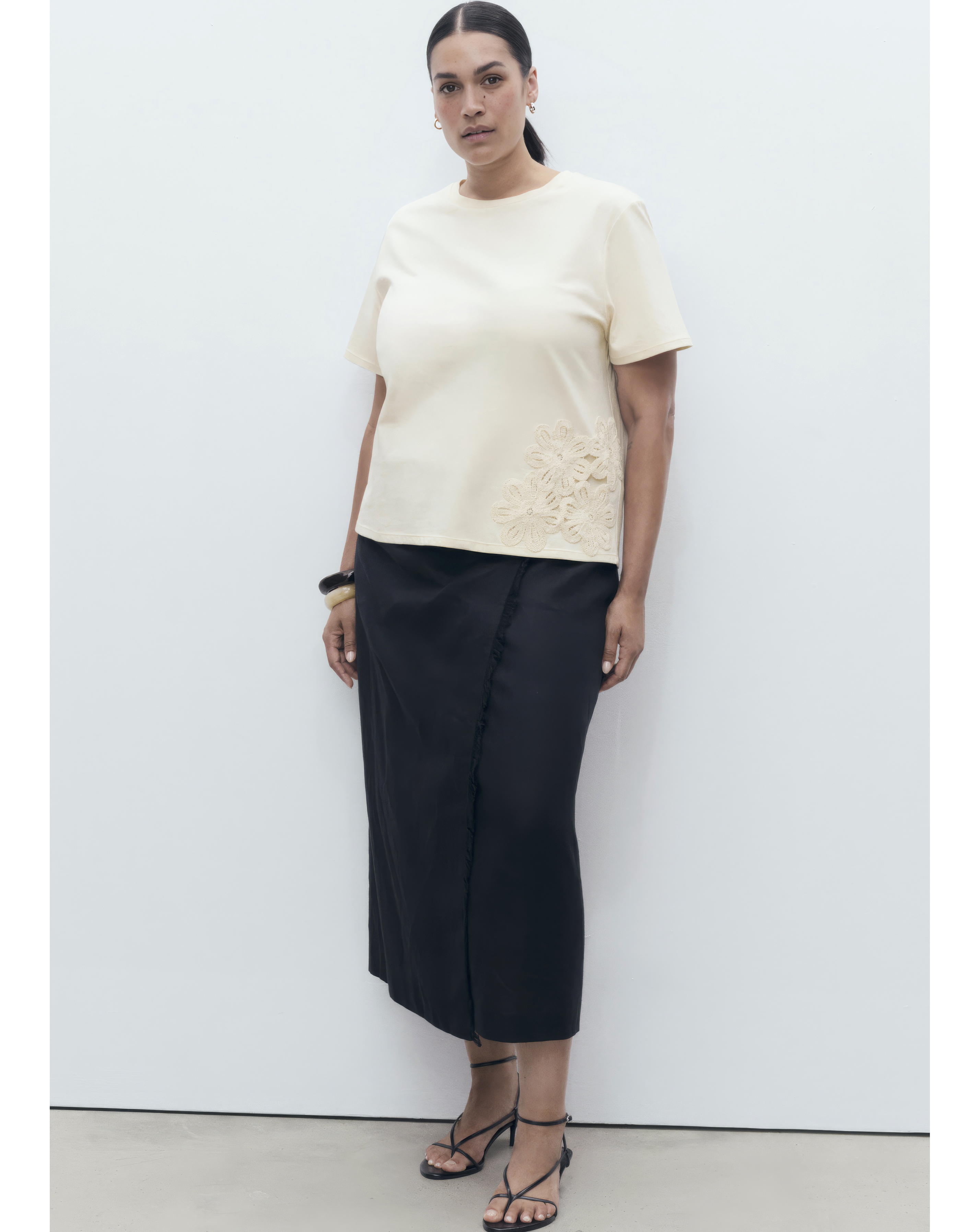 Mango Floral Applique T-Shirt