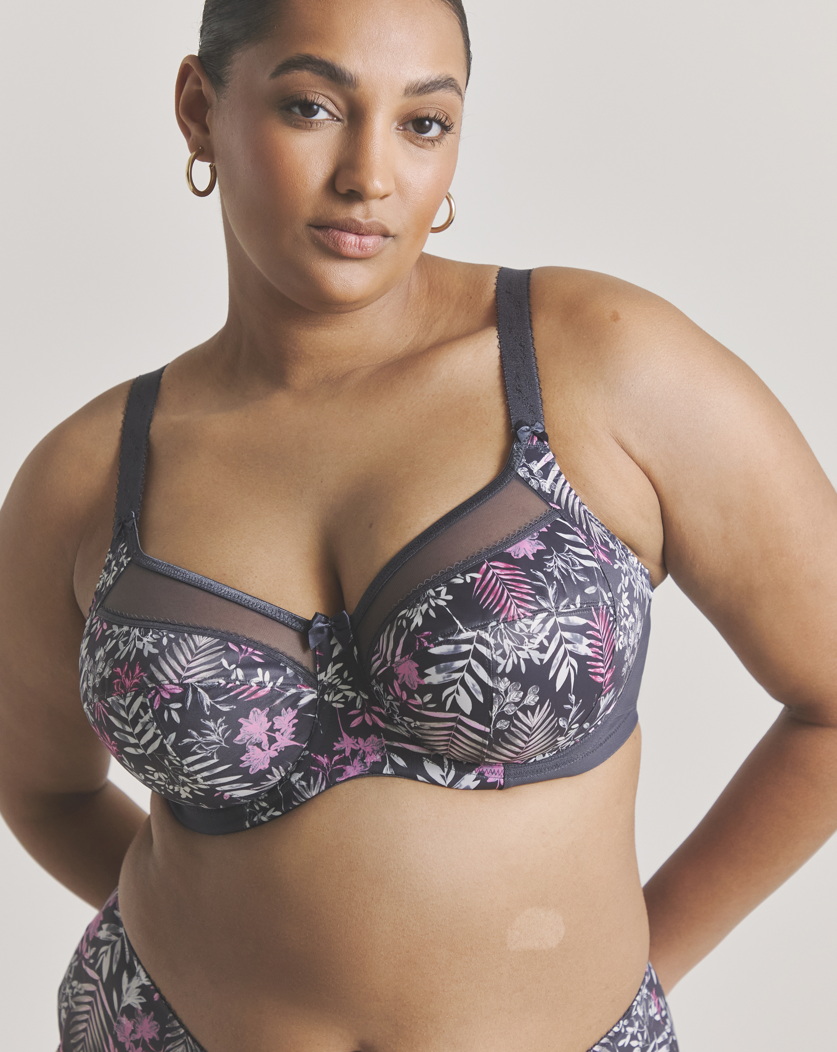 Goddess Kayla Full Cup Bra Charcoal