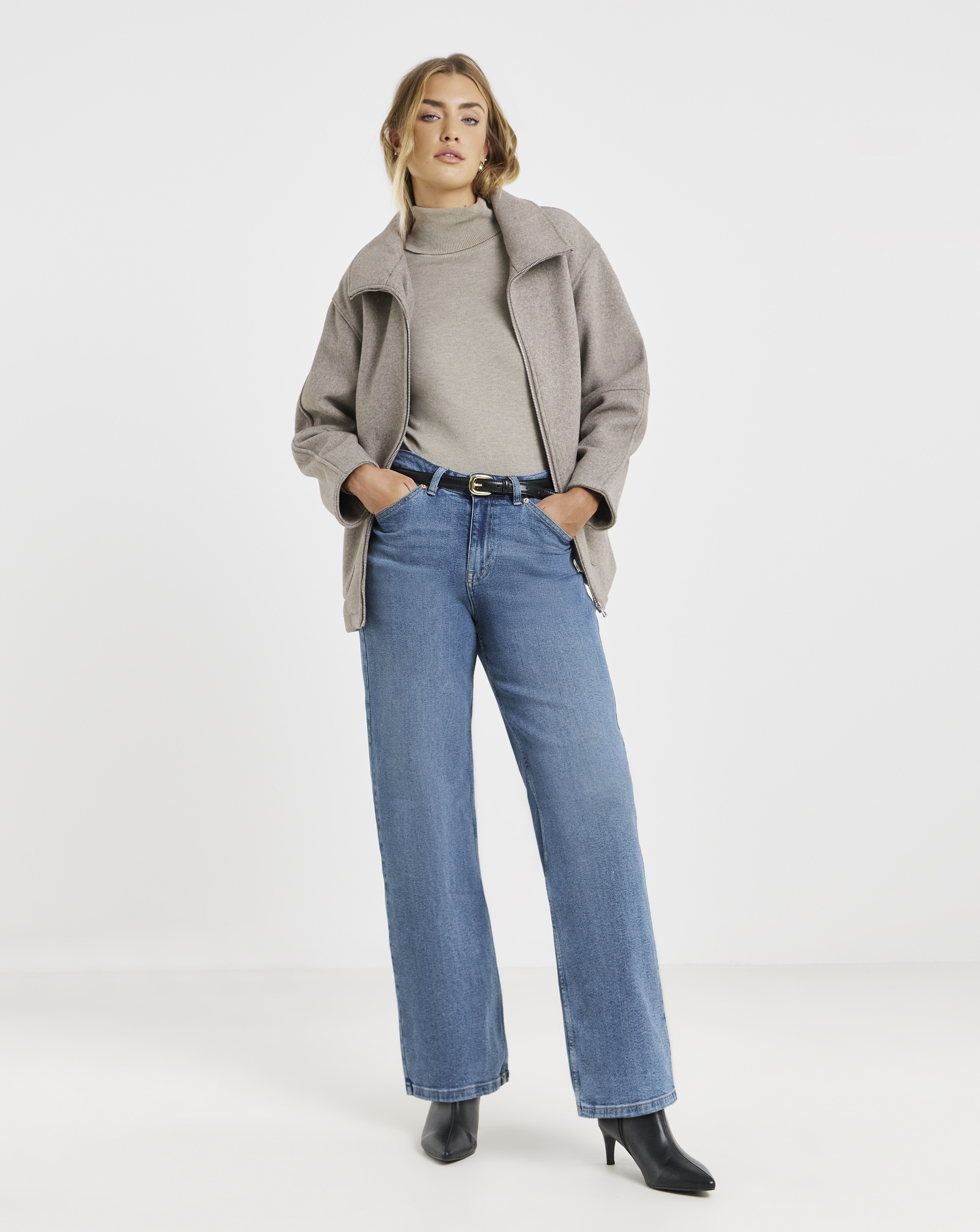SBE 99 1 Mid Blue Slouchy Wide Jean