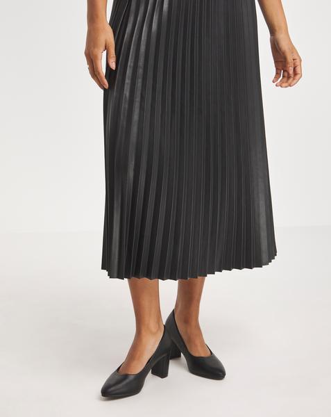 Comfort Flexible Court Shoe EEE Fit