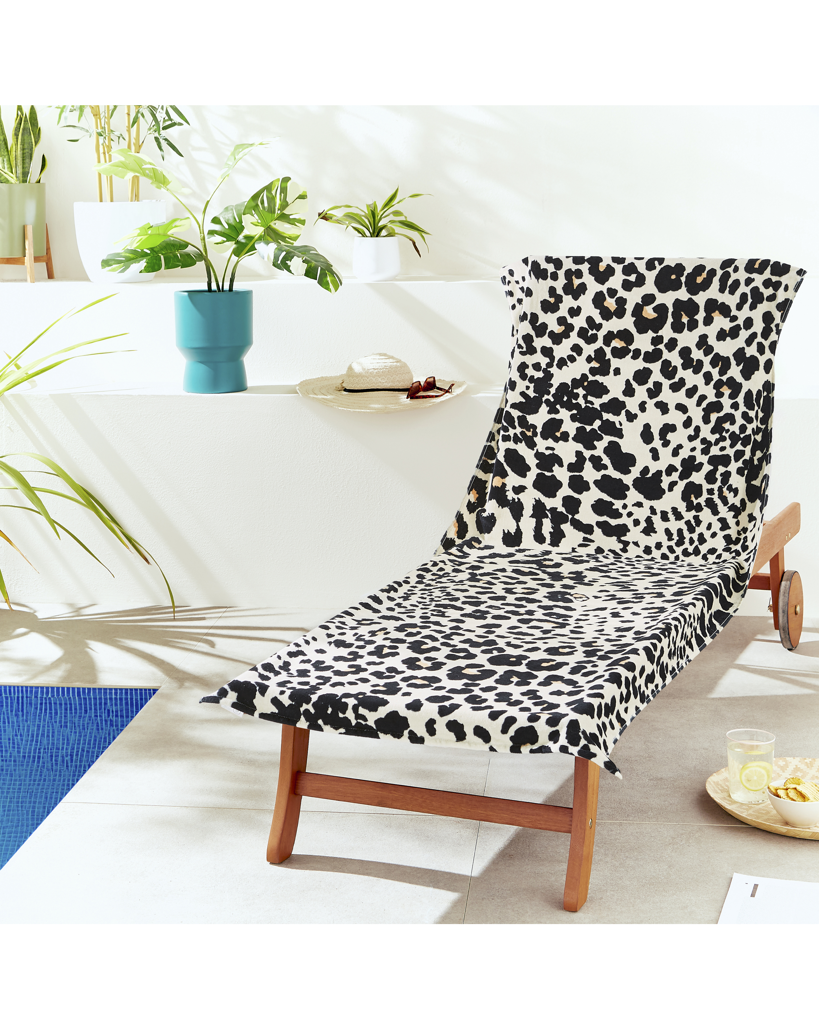 Catherine Lansfield Leopard Sun Lounger