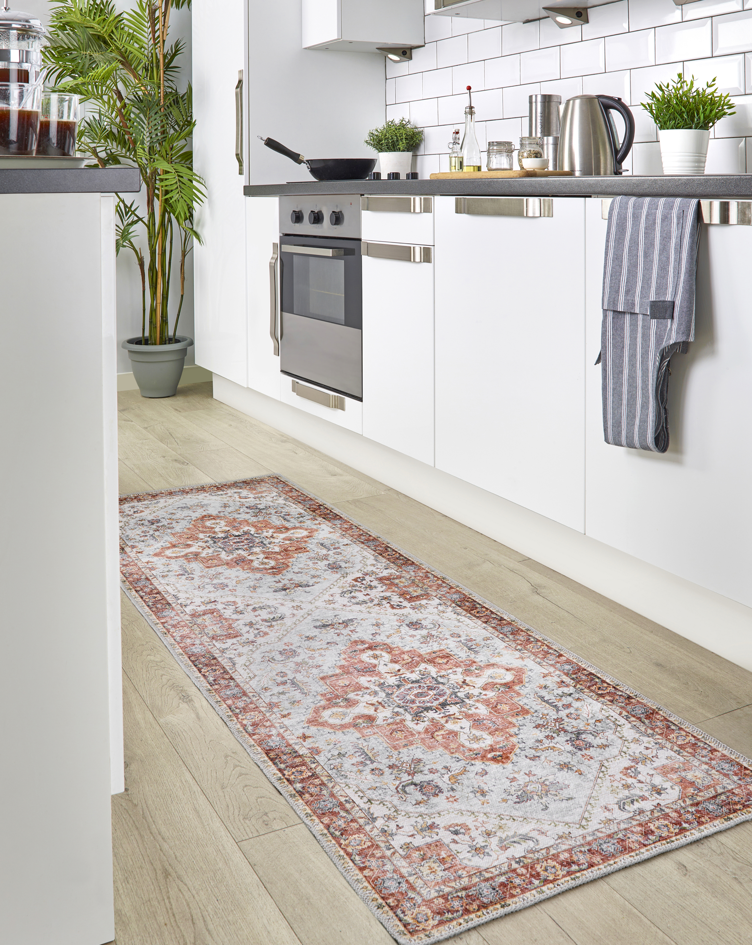 Marrakesh Washable Easy-Care Runner - Red