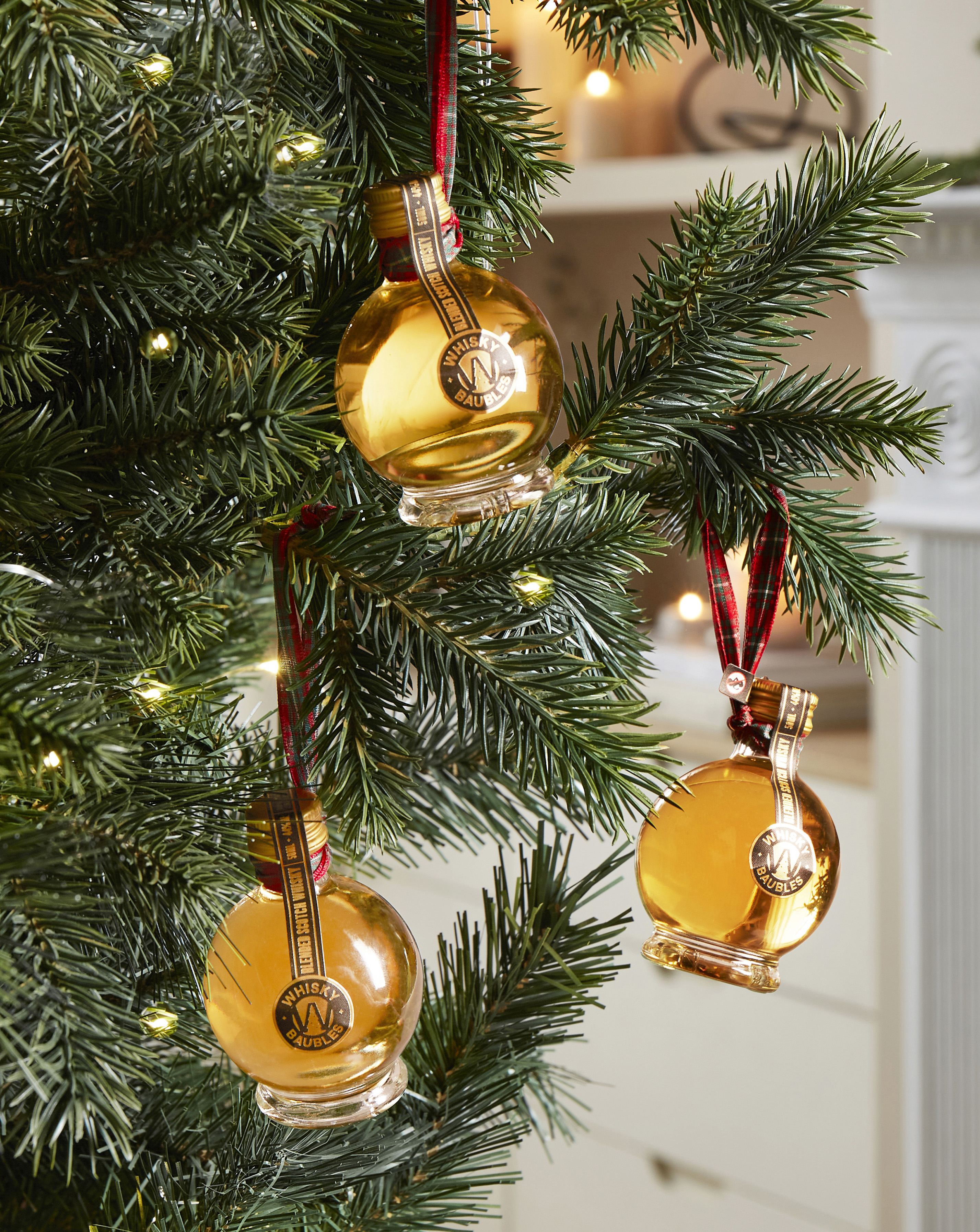 Scotch Whisky filled Baubles 3 x 50ml