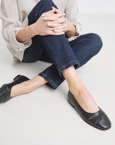 Cut Out Detail Ballerina Ex Wide