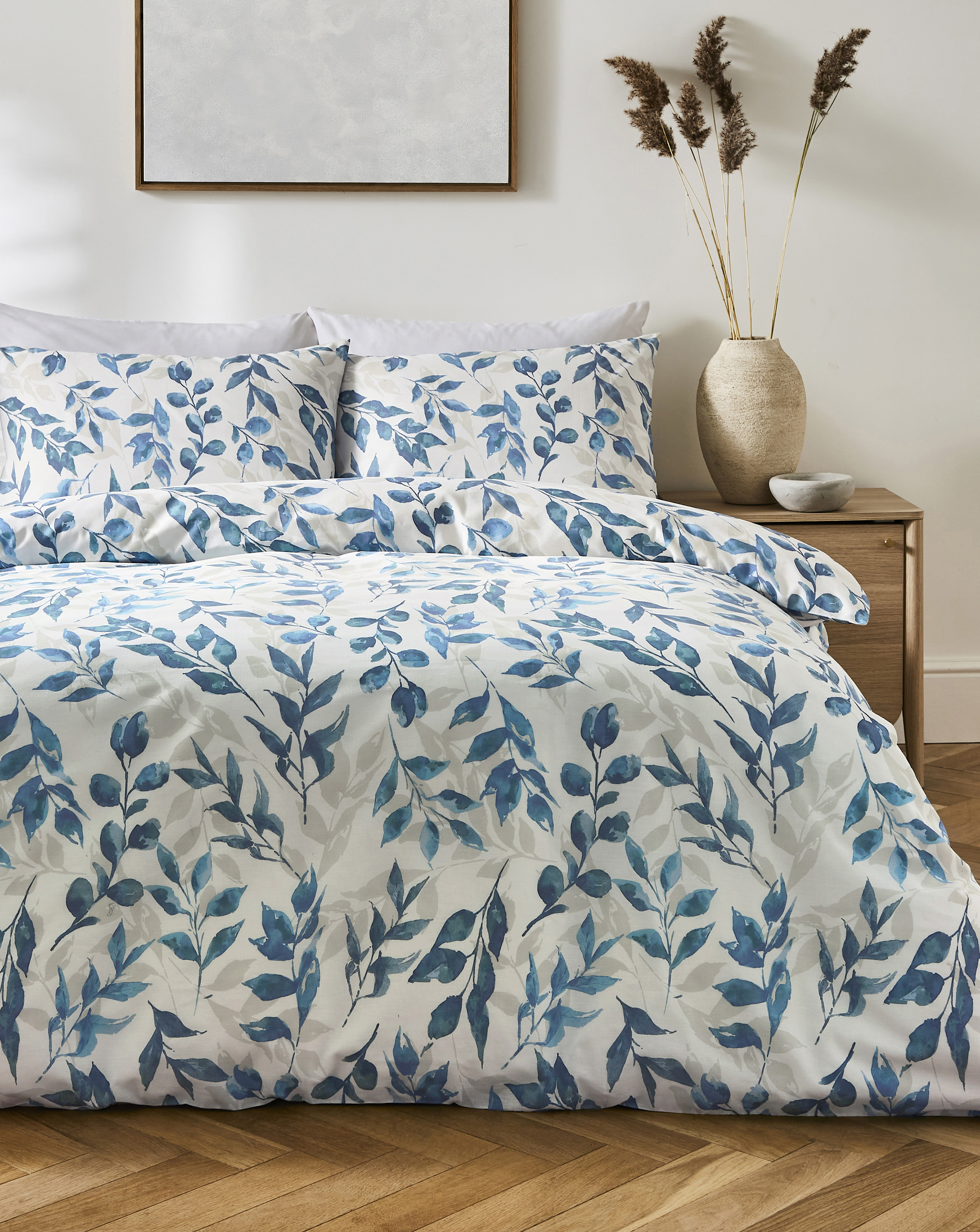 Rowan Watercolour Leaf Duvet Cover Set