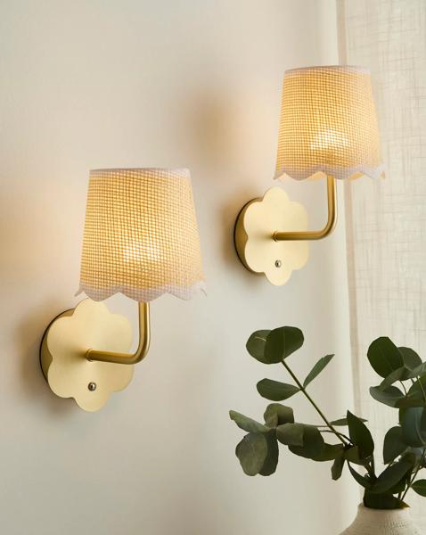 Pair of Gold Flower Scallop Wall Lights