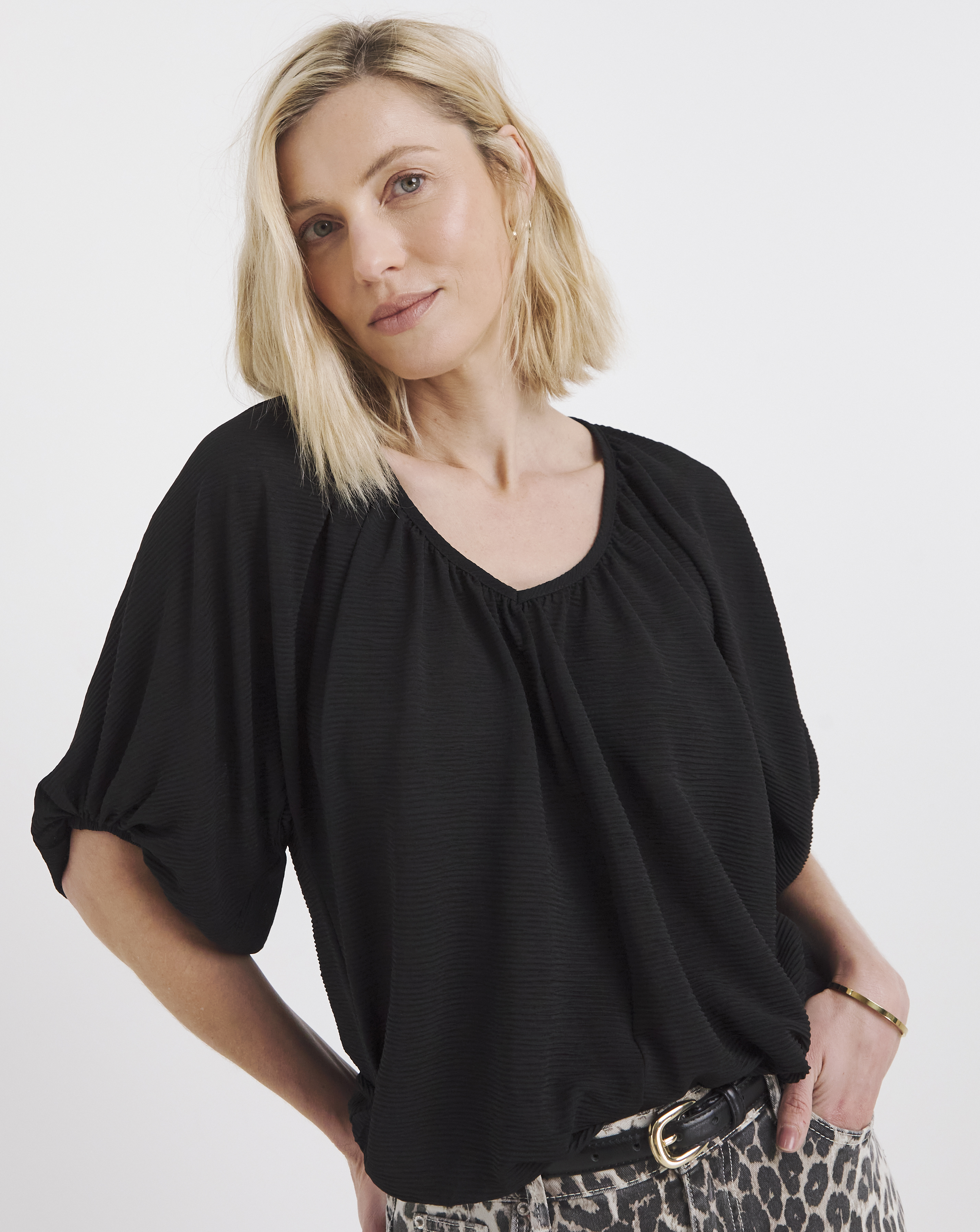V Neck Bubble Hem Top
